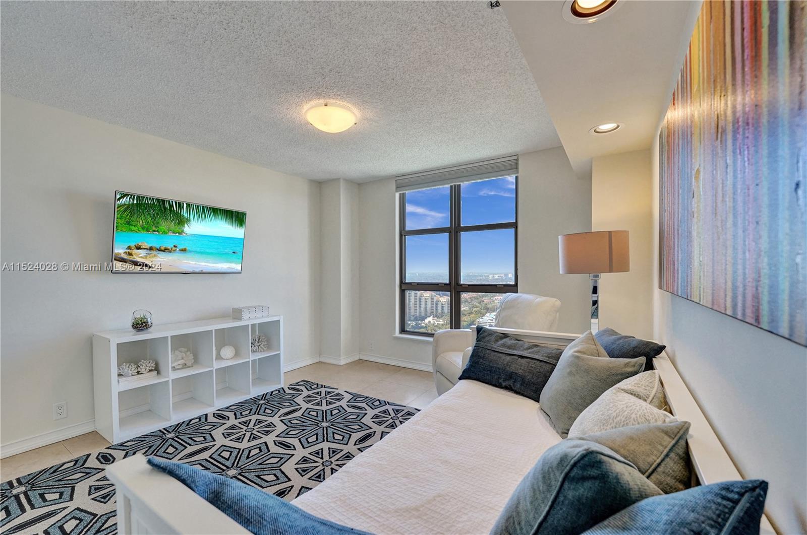 3500 Mystic Pointe Dr Unit: 3601
