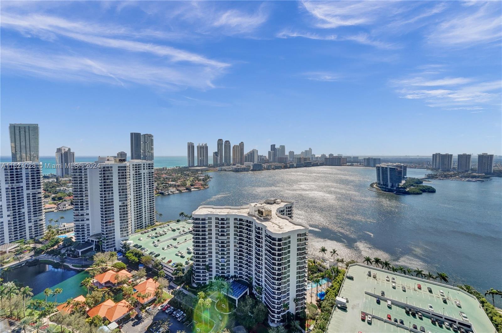 3500 Mystic Pointe Dr Unit: 3601