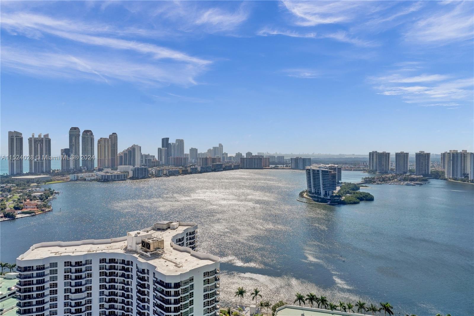 3500 Mystic Pointe Dr Unit: 3601