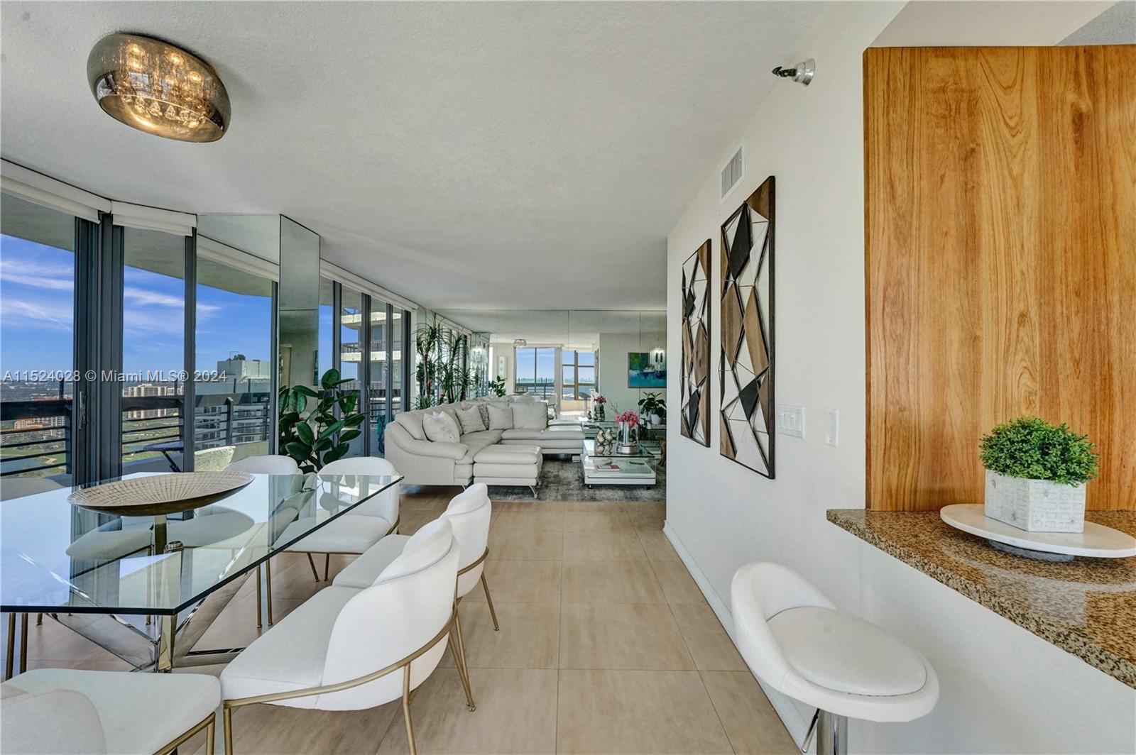 3500 Mystic Pointe Dr Unit: 3601