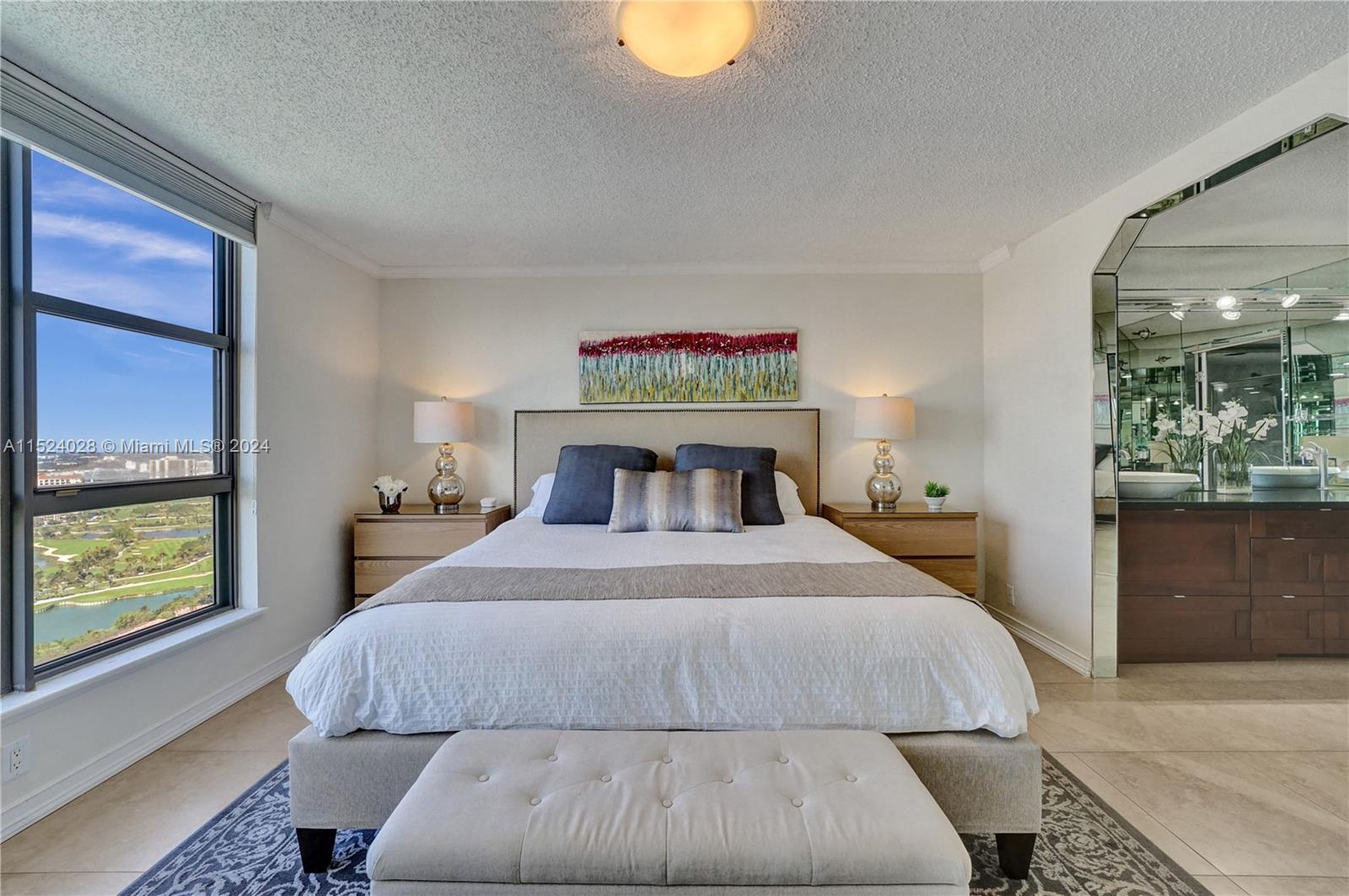 3500 Mystic Pointe Dr Unit: 3601