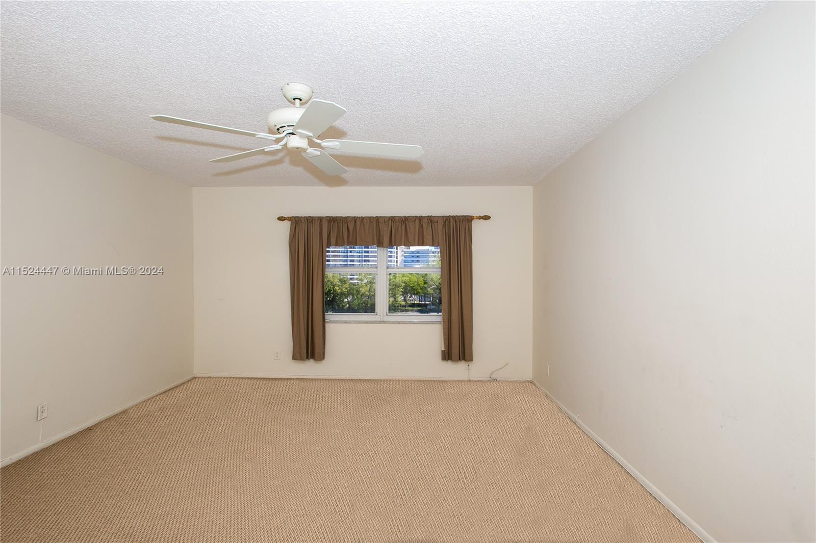 400 Diplomat Pkwy Unit: 514