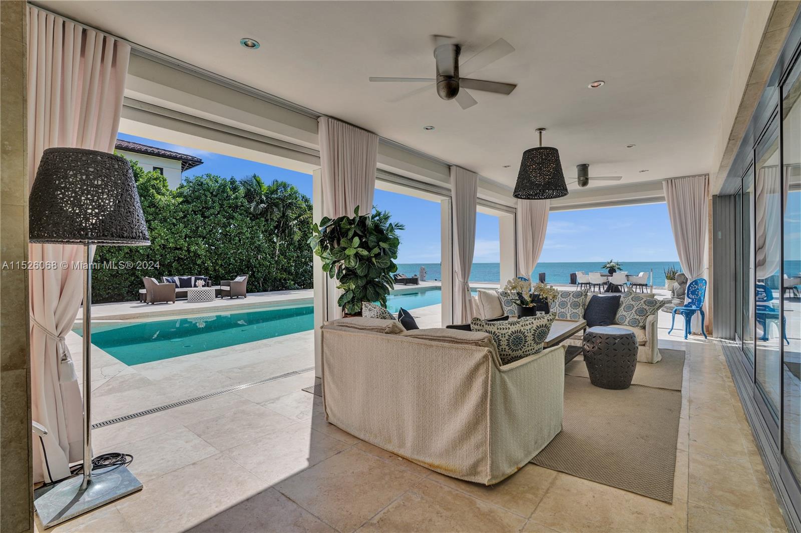 660 S Mashta Dr