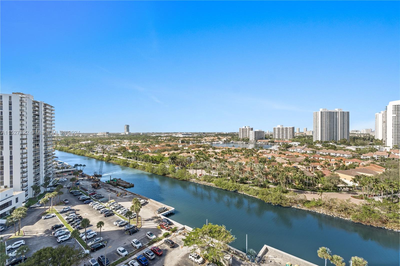 20505 E Country Club Dr Unit: 1638