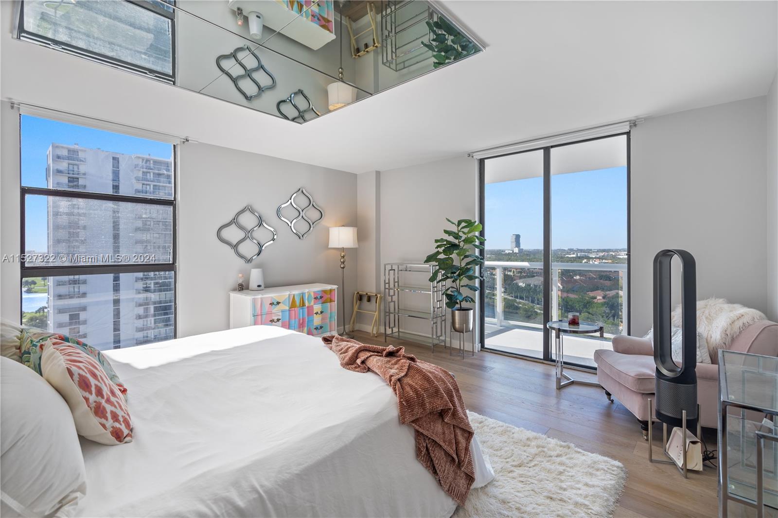 20505 E Country Club Dr Unit: 1638