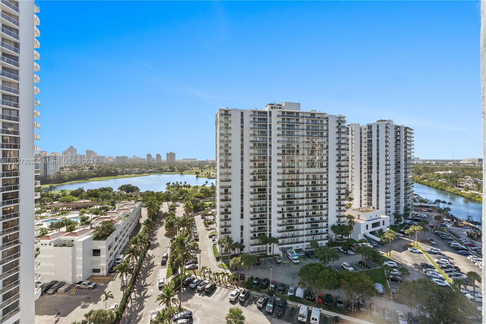 20505 E Country Club Dr Unit: 1638