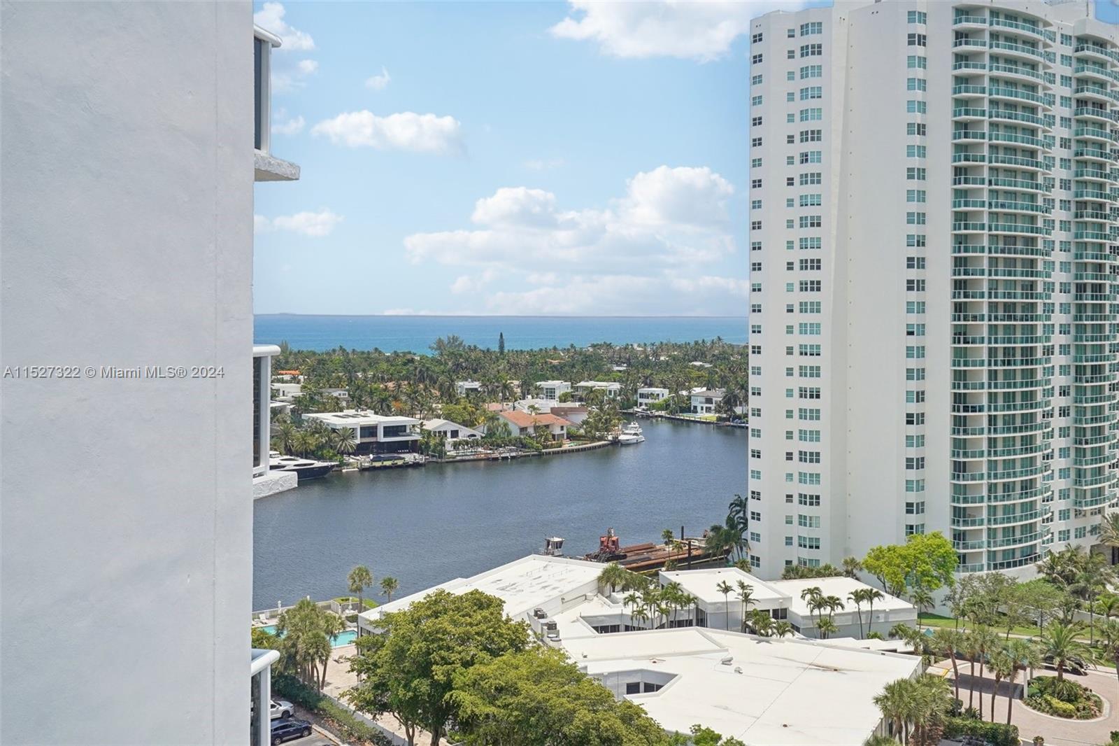 20505 E Country Club Dr Unit: 1638