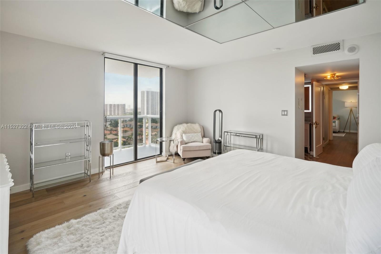 20505 E Country Club Dr Unit: 1638