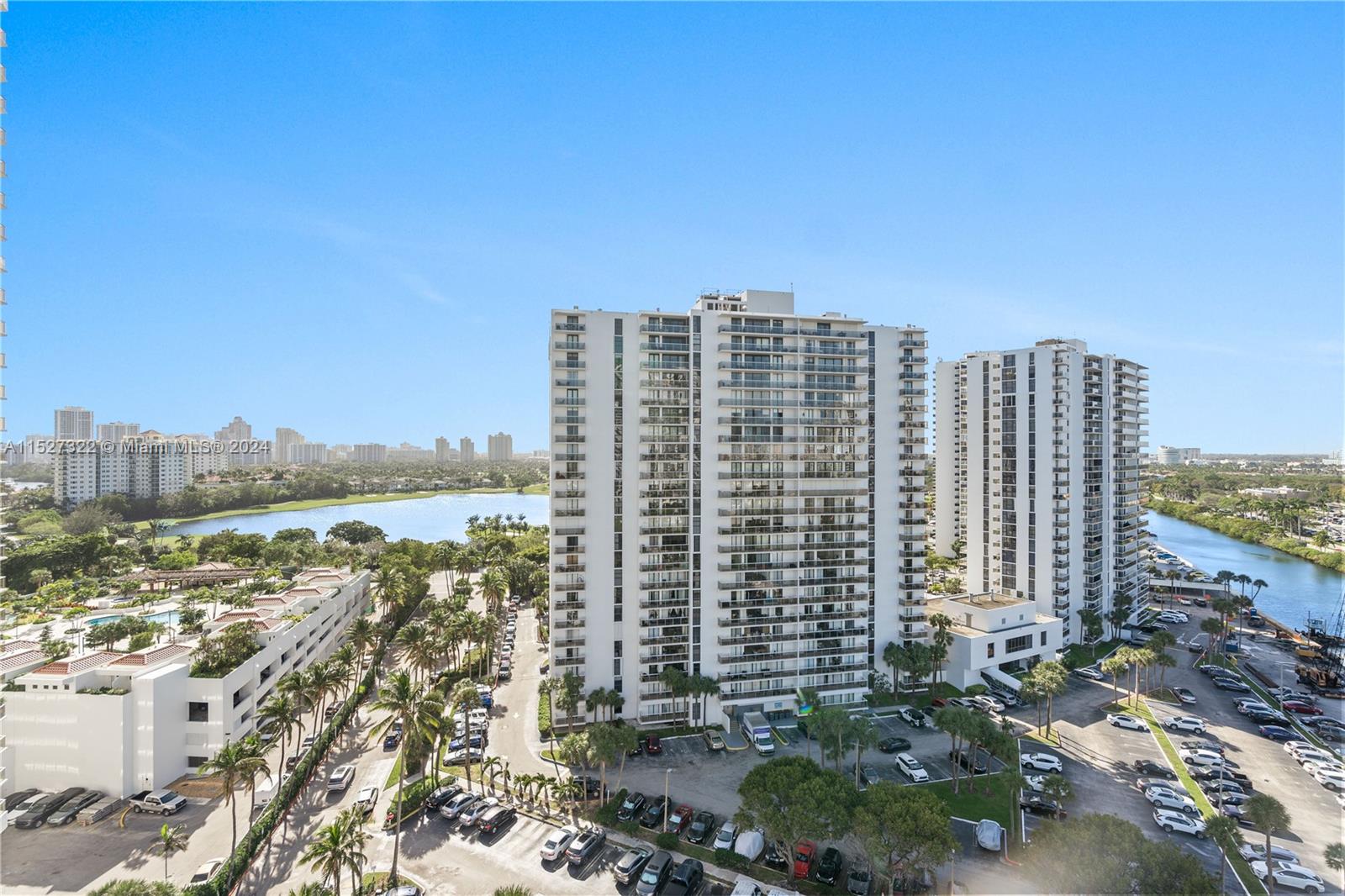 20505 E Country Club Dr Unit: 1638