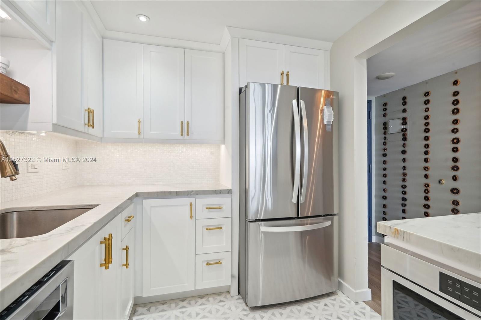 20505 E Country Club Dr Unit: 1638