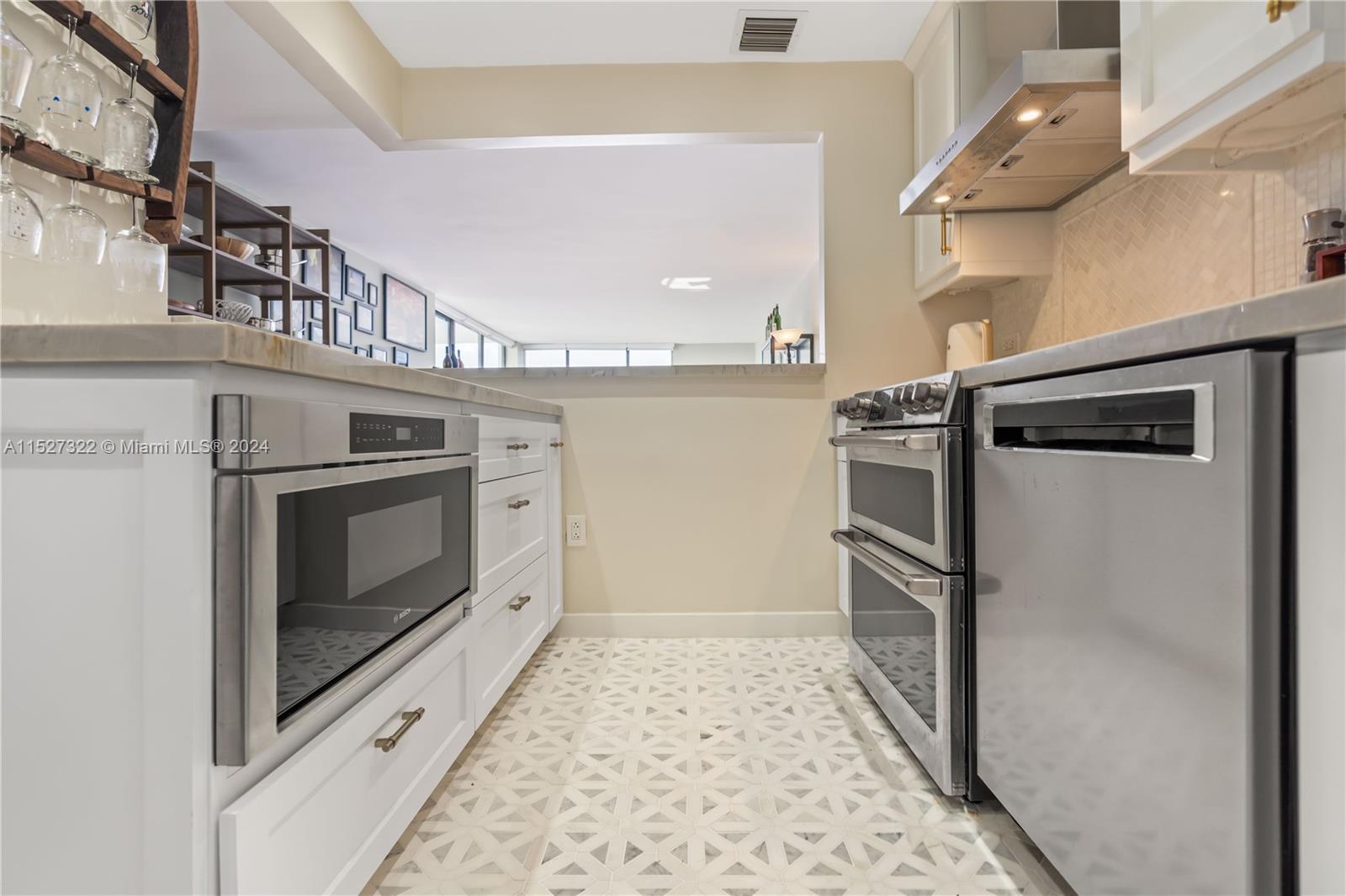 20505 E Country Club Dr Unit: 1638