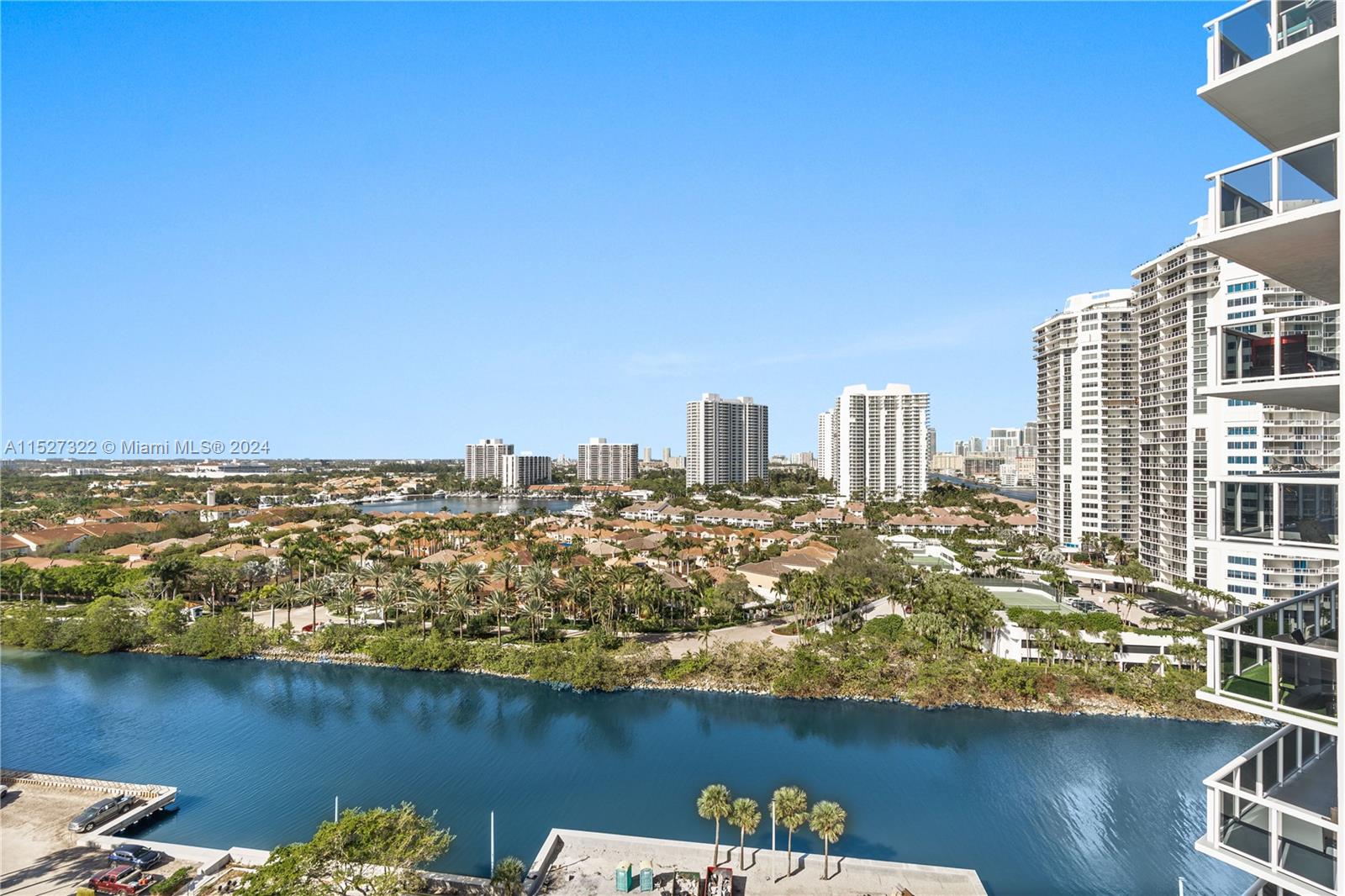 20505 E Country Club Dr Unit: 1638