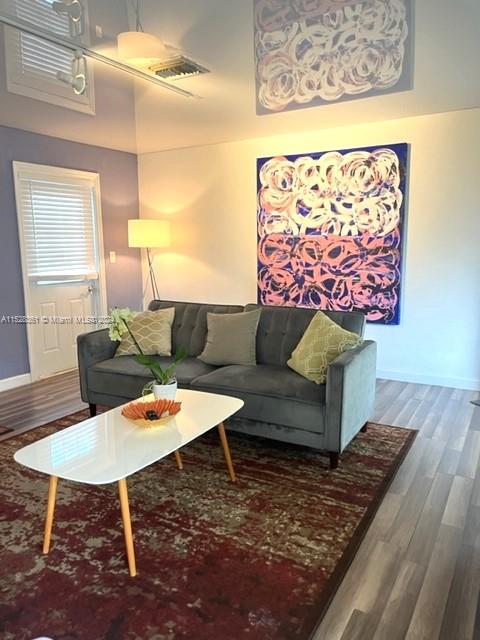 2727 Jackson St Unit: 2727