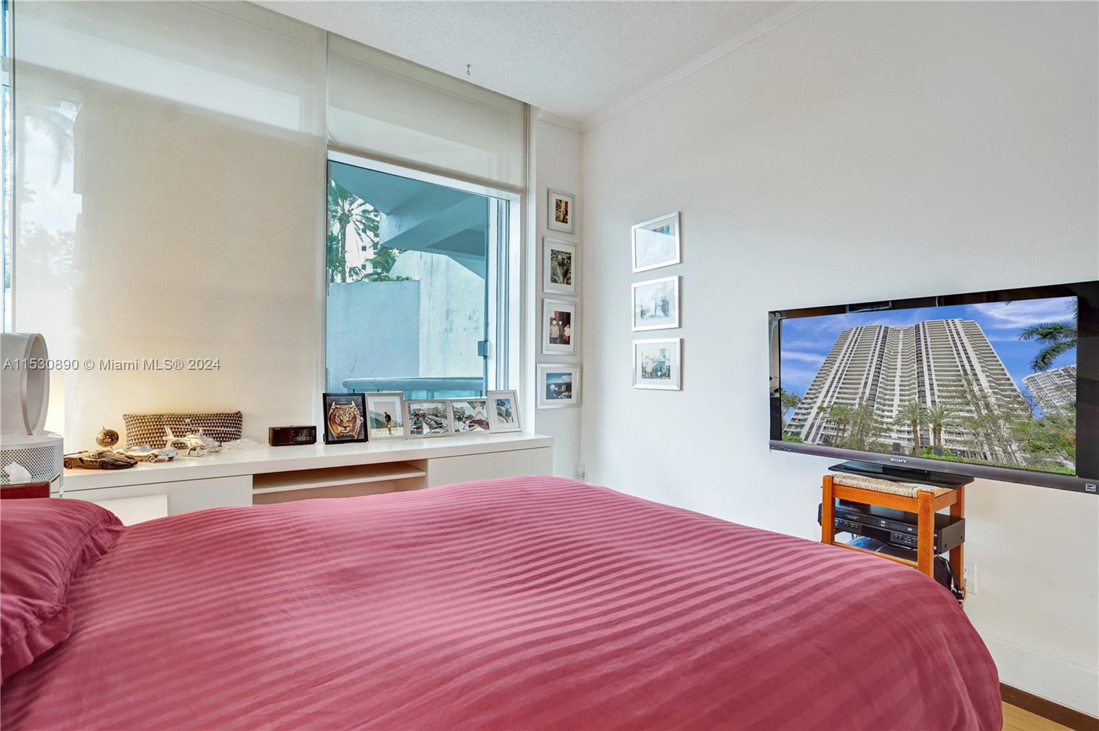 21205 NE 37th Ave Unit: 301