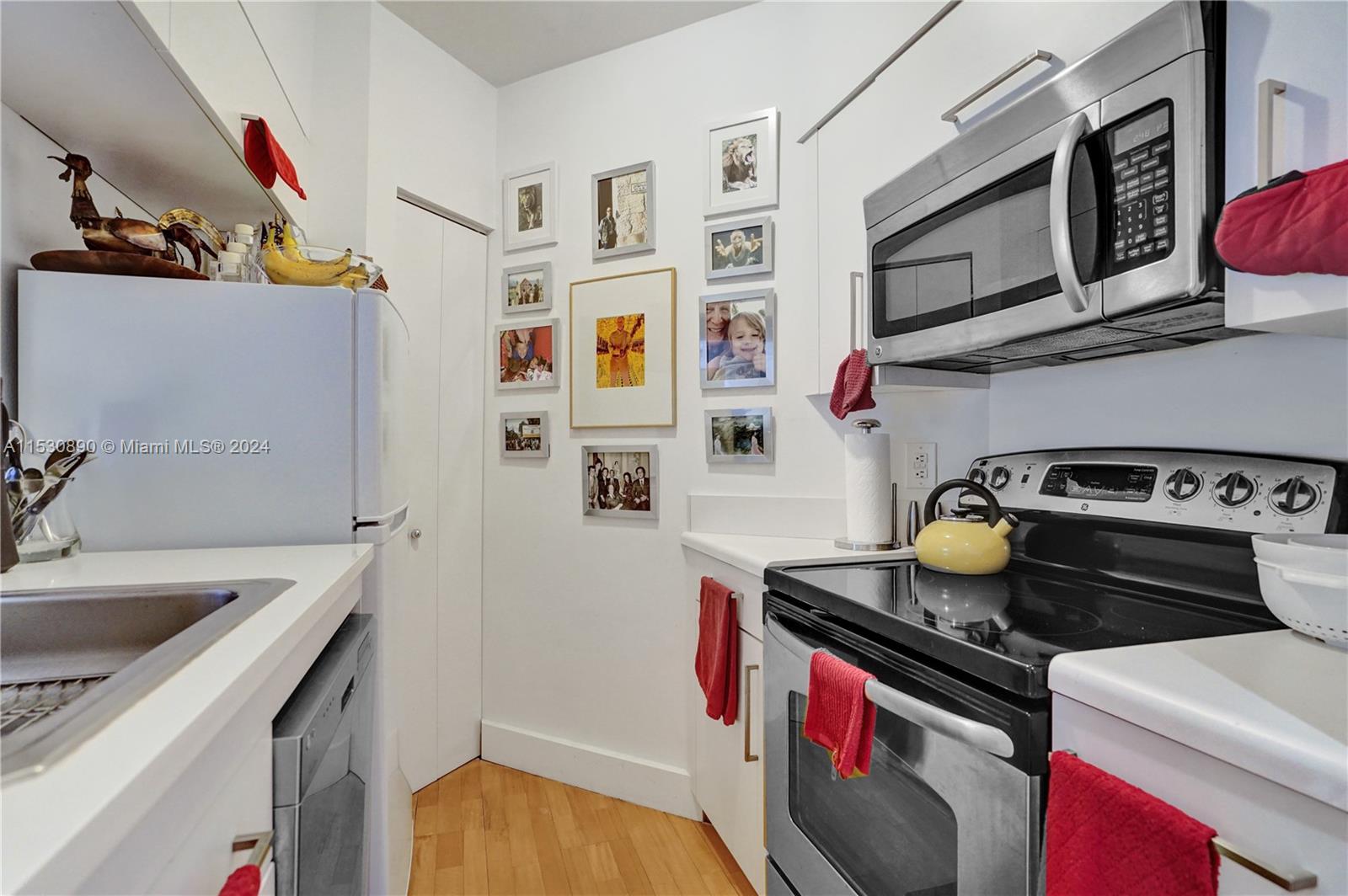 21205 NE 37th Ave Unit: 301