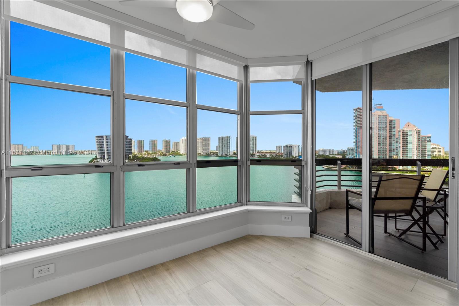 3600 Mystic Pointe Dr Unit: 1101