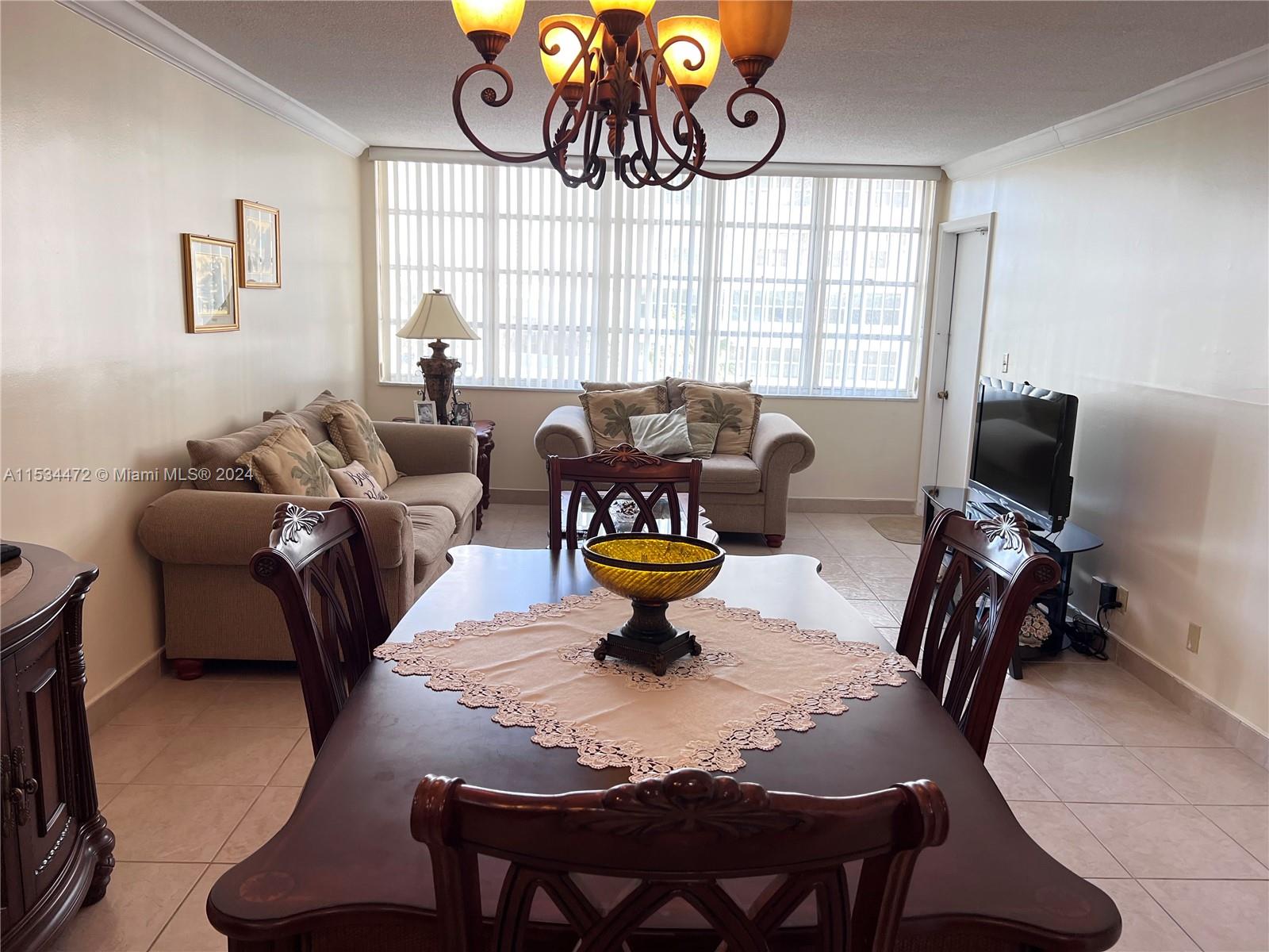 1825 S Ocean Dr # 306