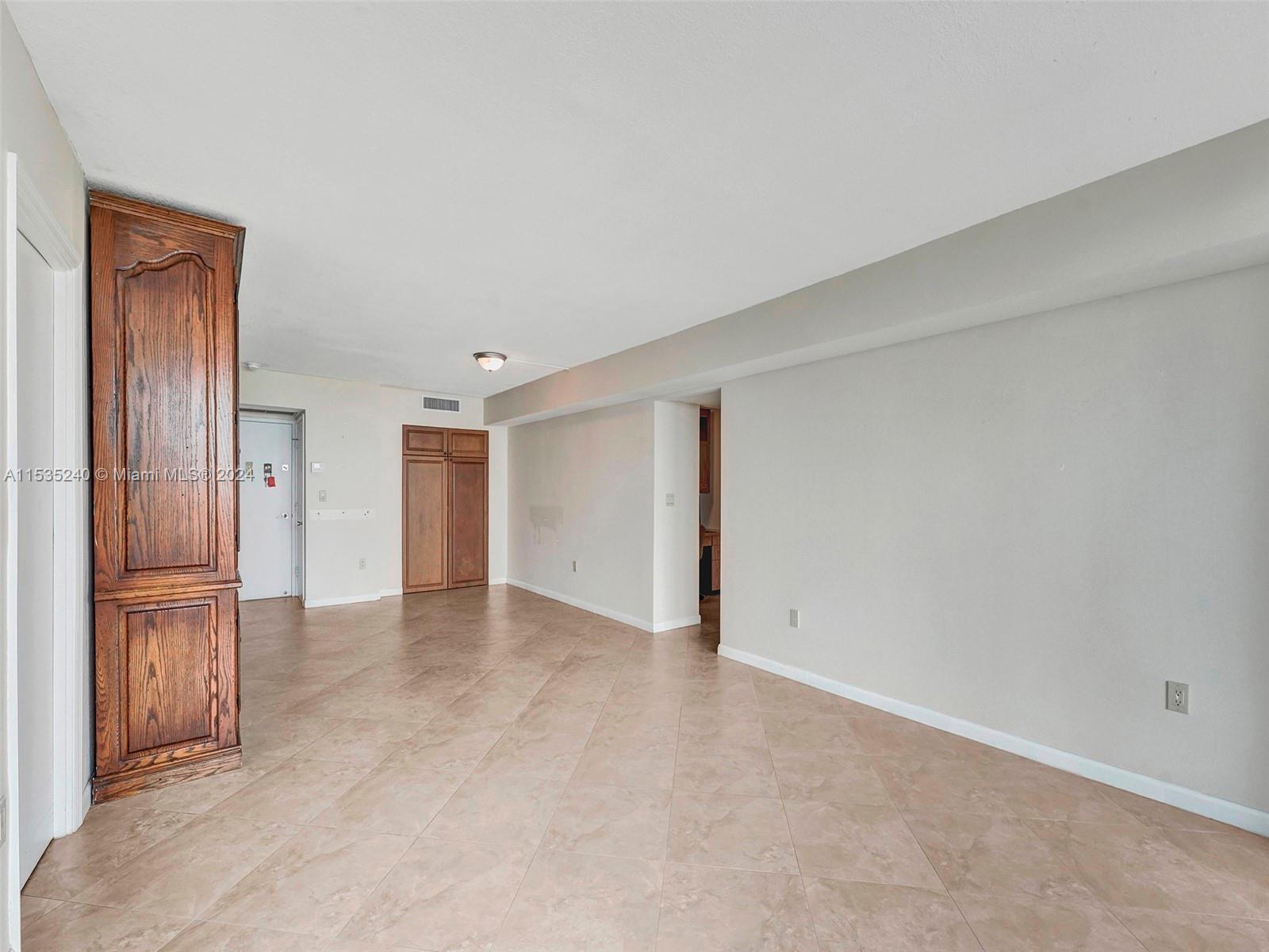3731 N Country Club Dr # 1722