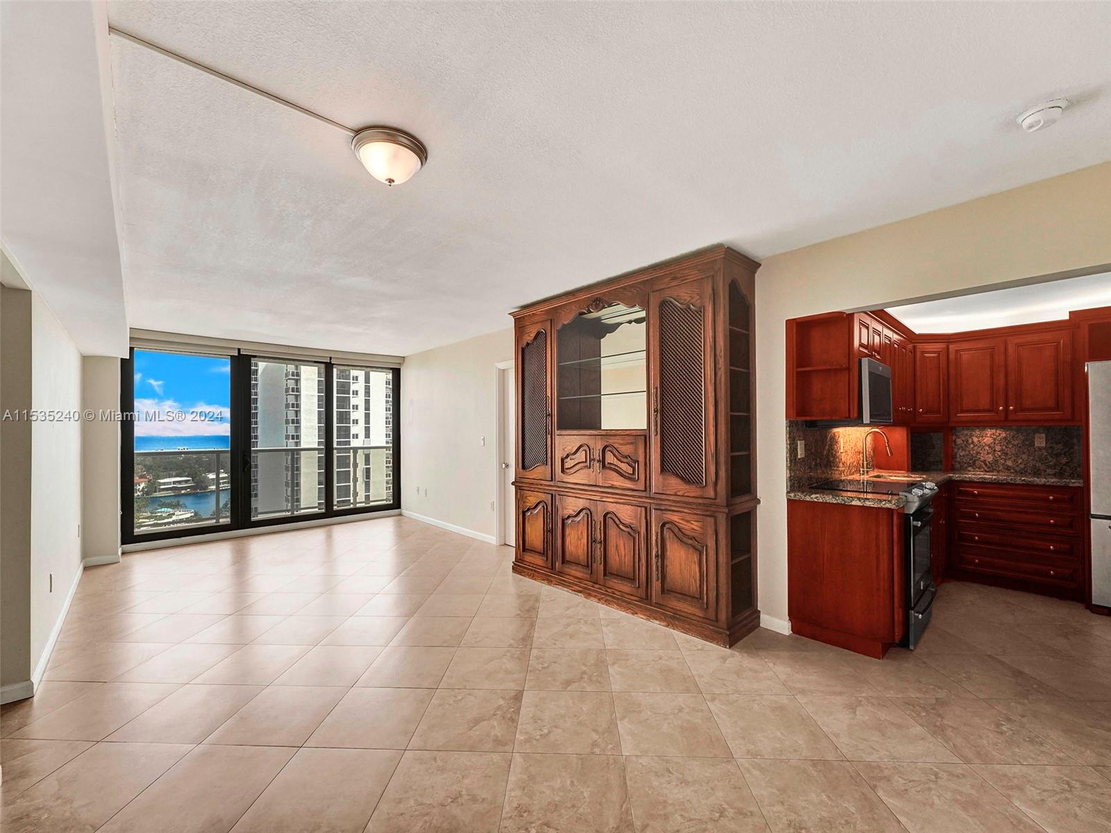 3731 N Country Club Dr # 1722