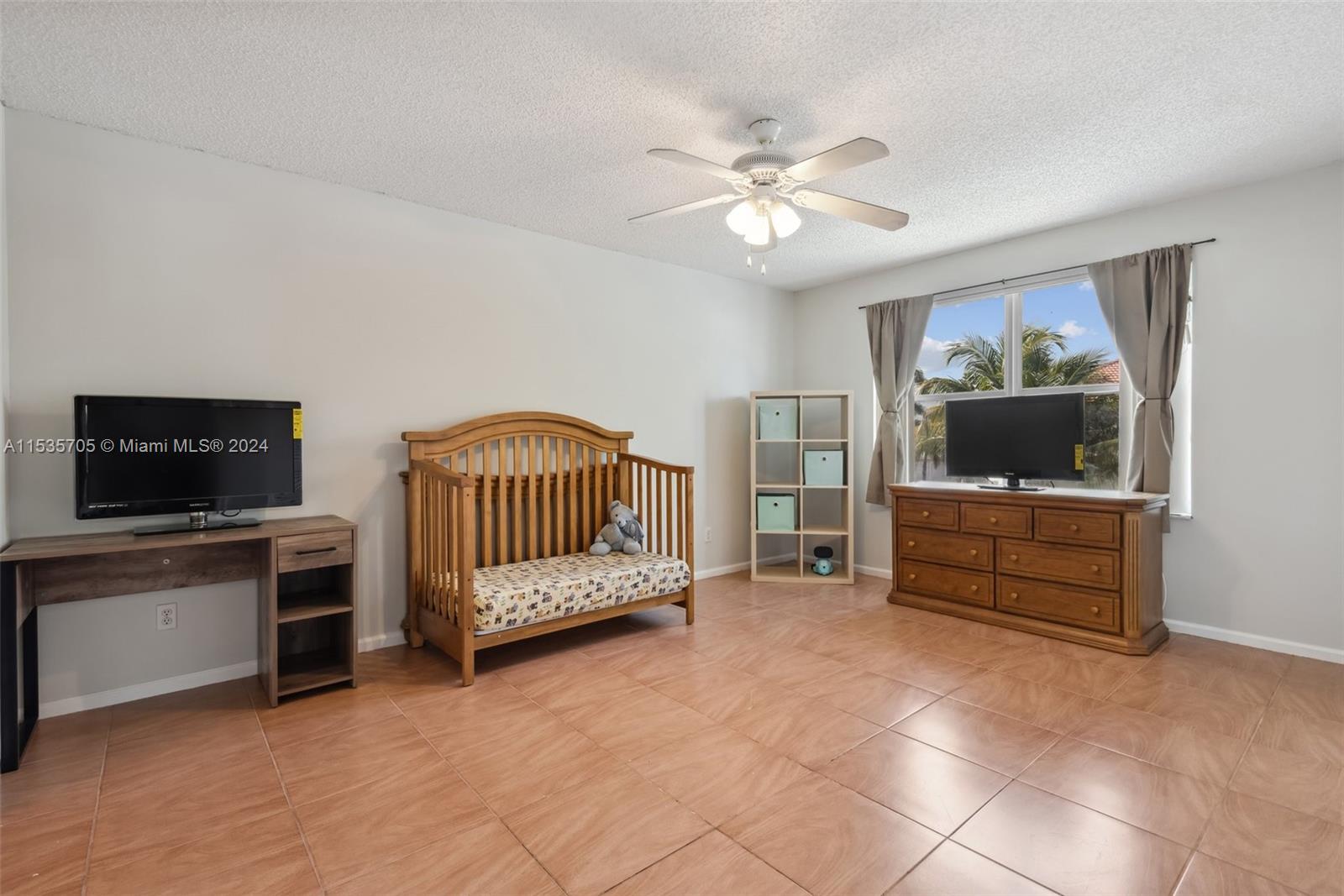 3262 SW 173rd Ter