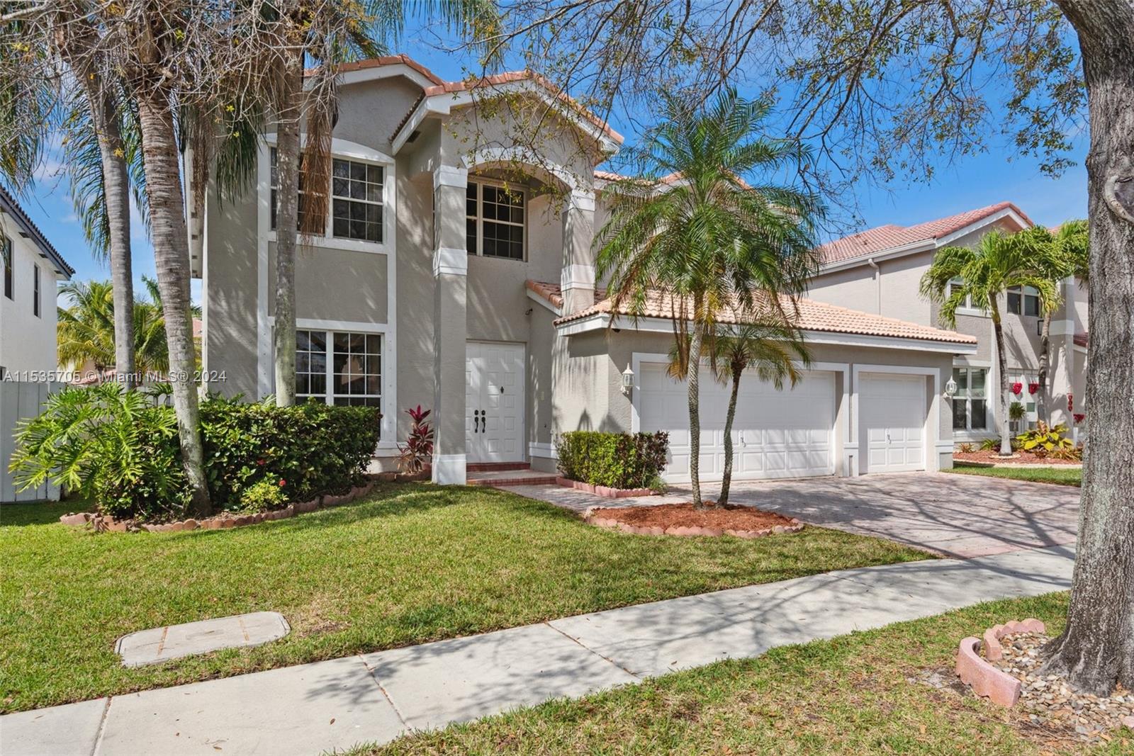 3262 SW 173rd Ter