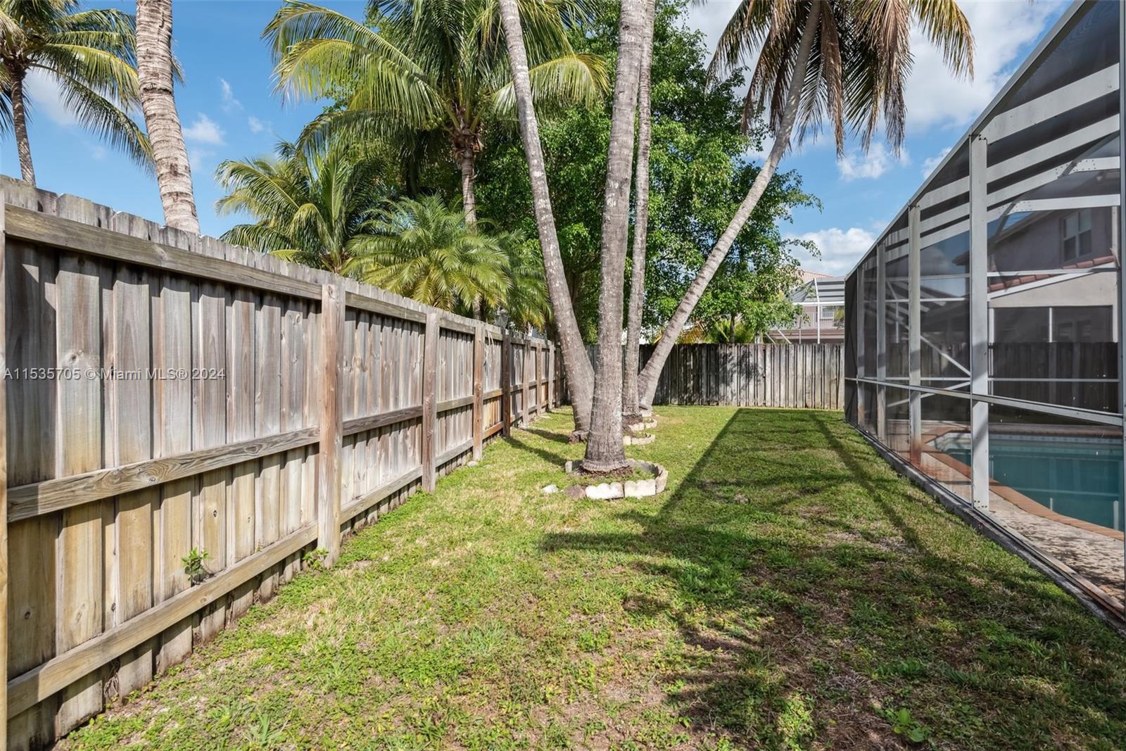3262 SW 173rd Ter
