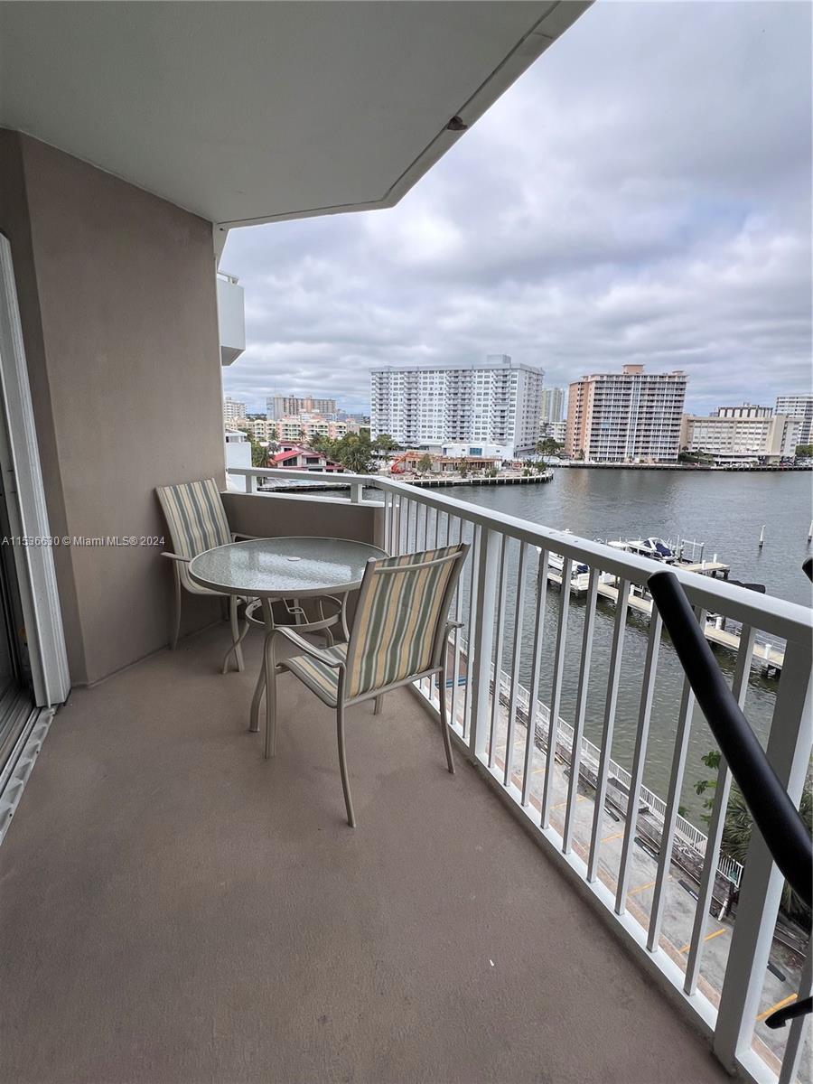 1965 S Ocean Dr # 6N
