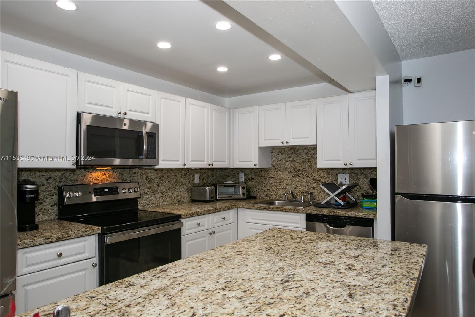 20301 NE 30th Ave # 5 Unit: 224-5