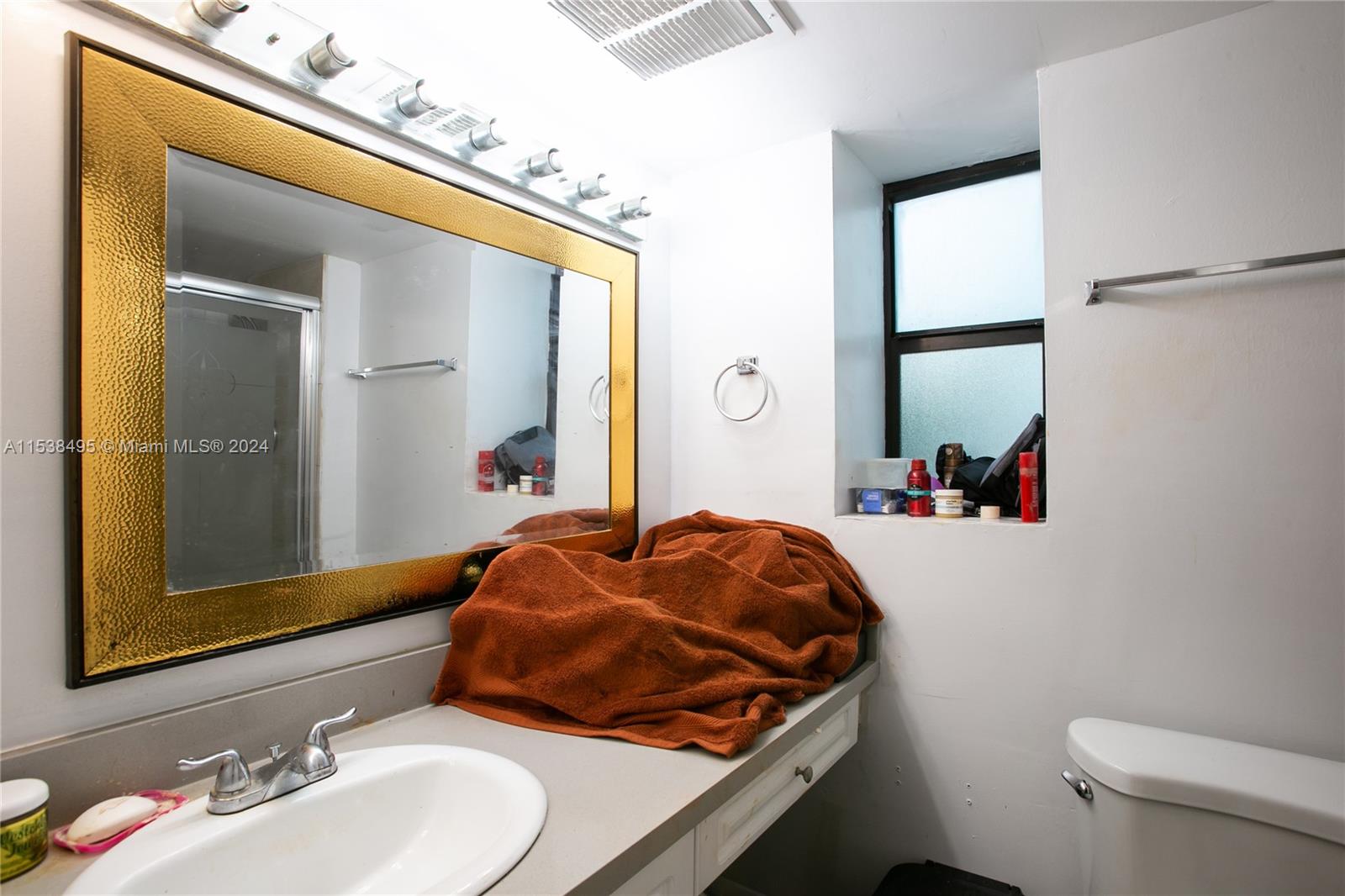 20301 NE 30th Ave # 5 Unit: 224-5