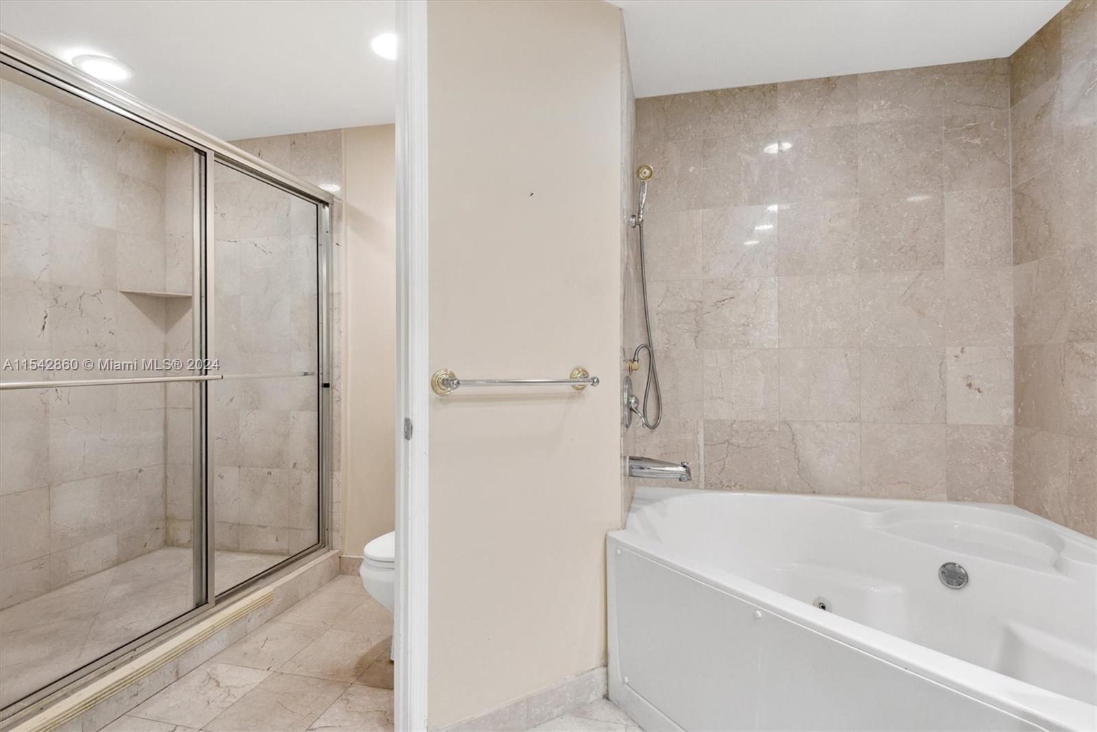 3370 Hidden Bay Dr # 1604