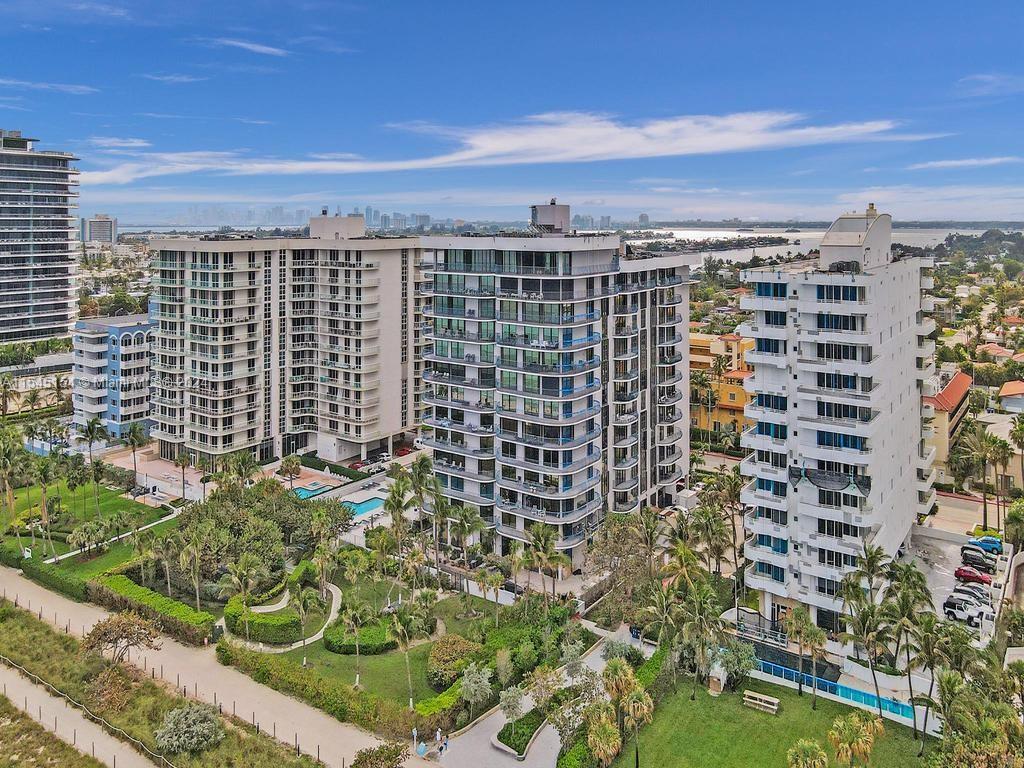 8877 Collins Ave # 304