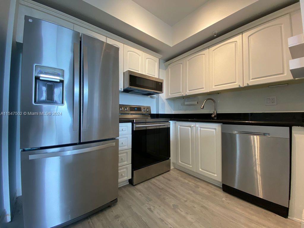 3500 Coral Way # 707