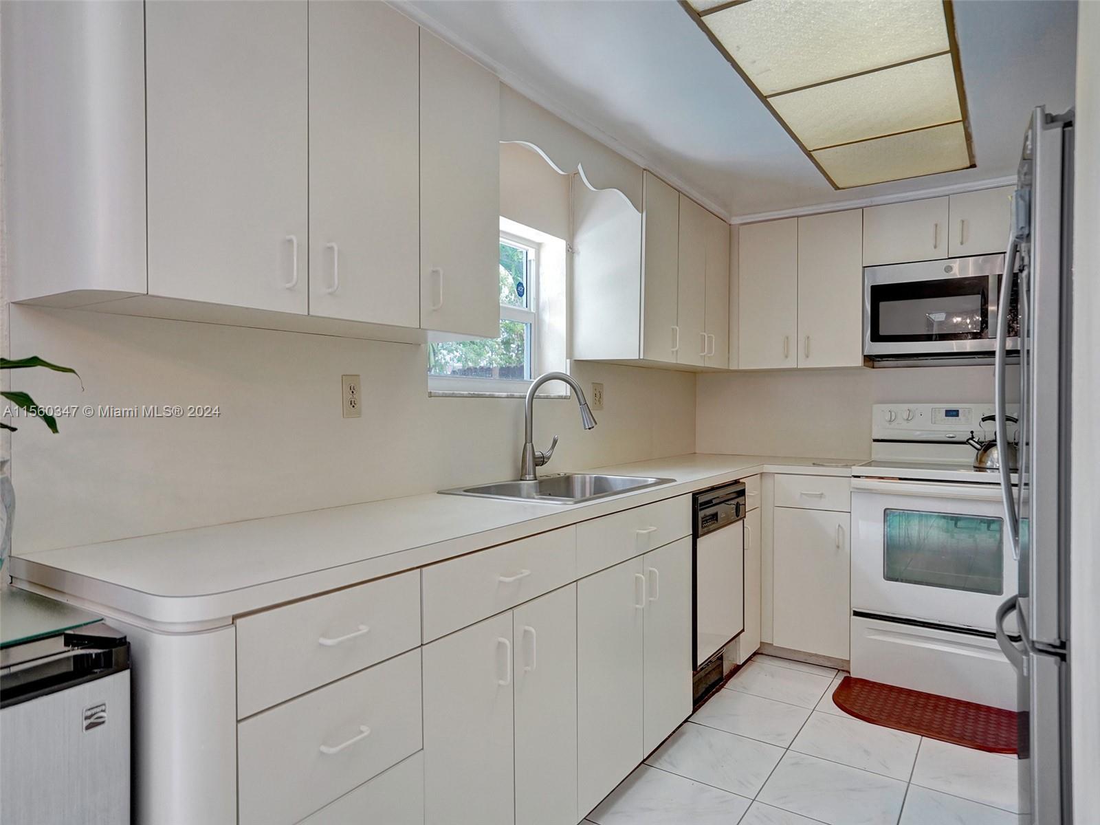 1400 NW 55th Ave