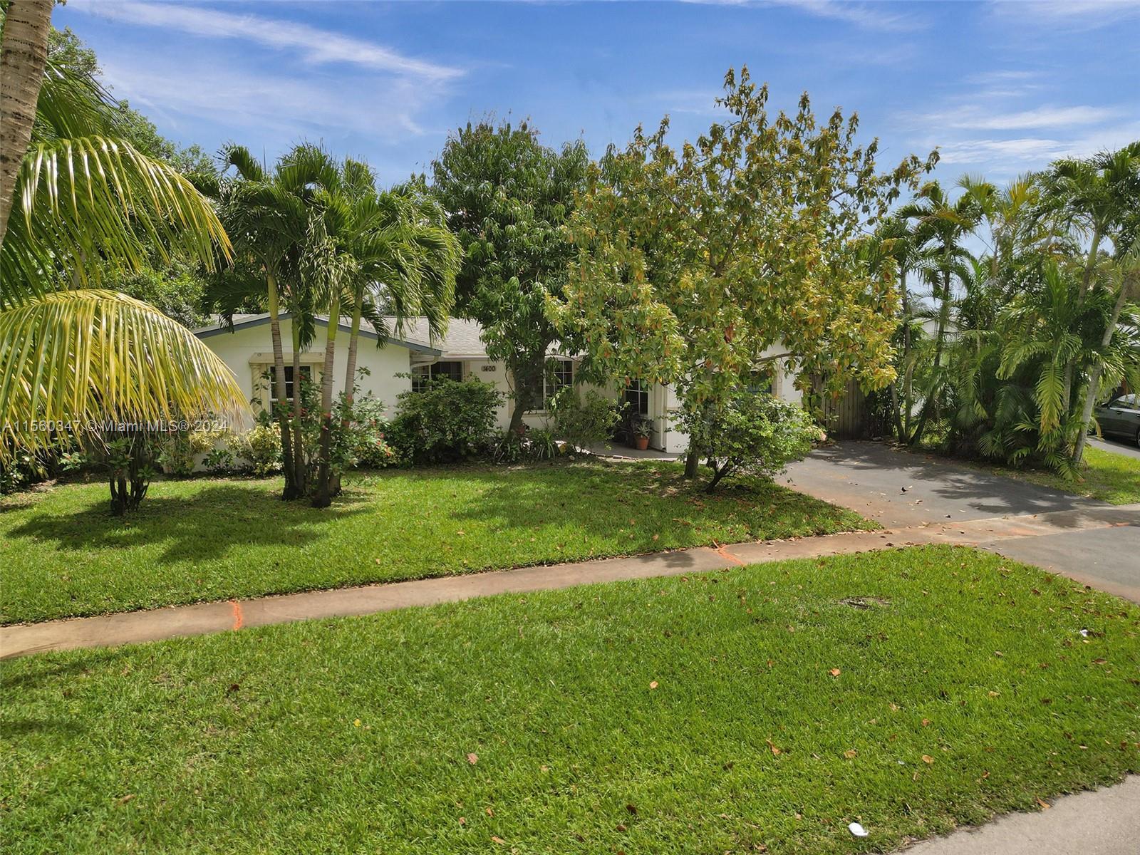 1400 NW 55th Ave