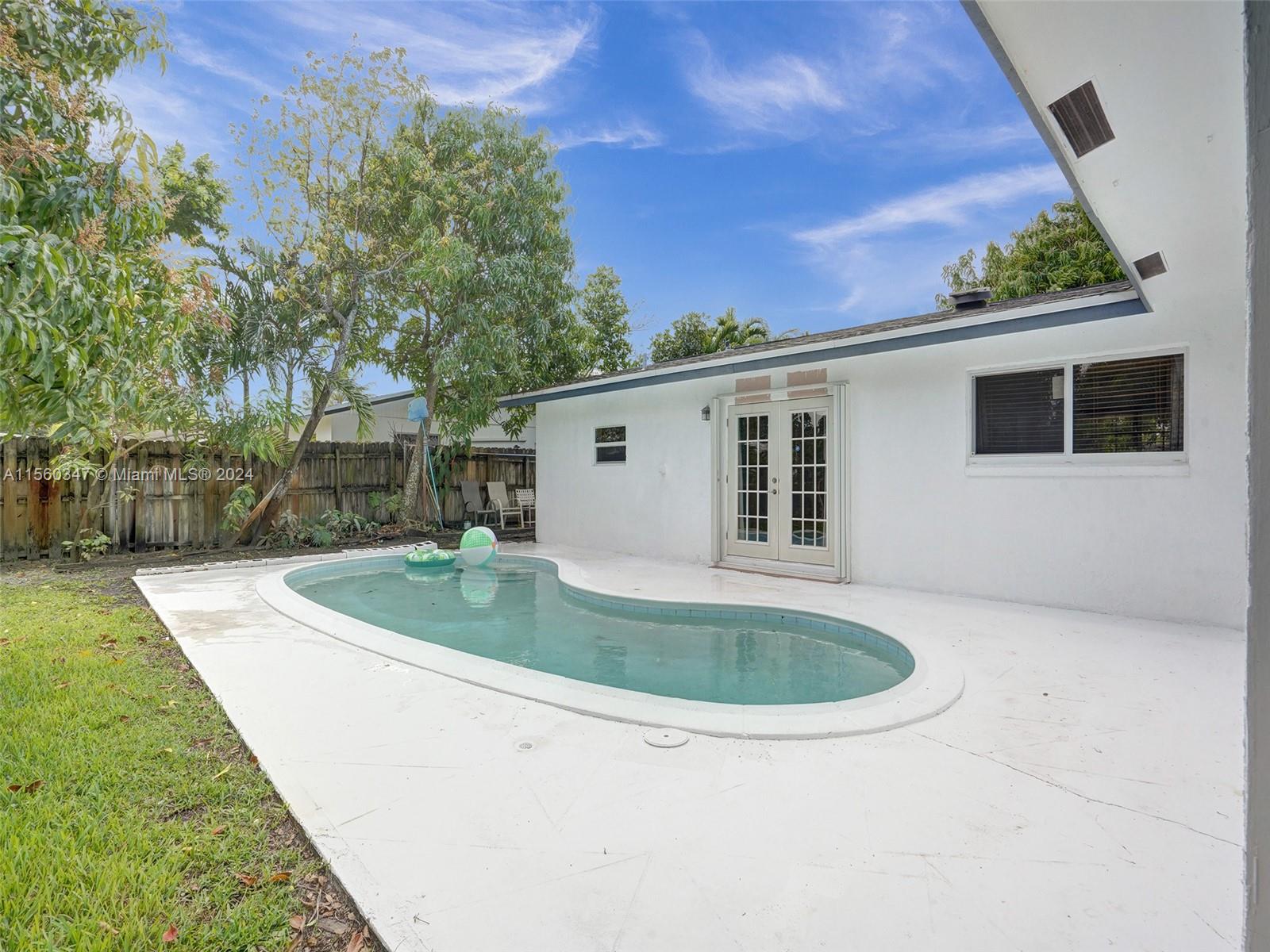 1400 NW 55th Ave