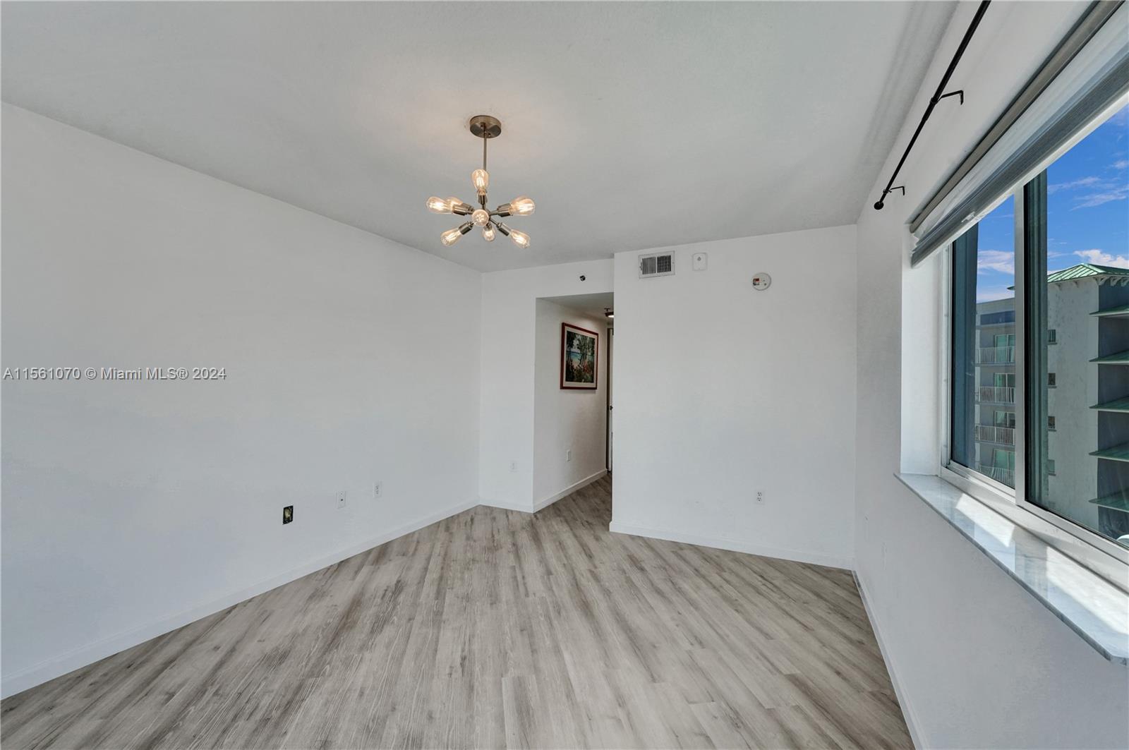 2415 NW 16th St Rd # 516