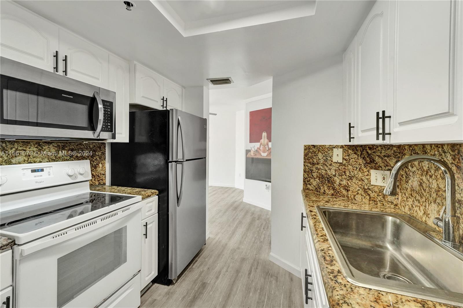 2415 NW 16th St Rd # 516