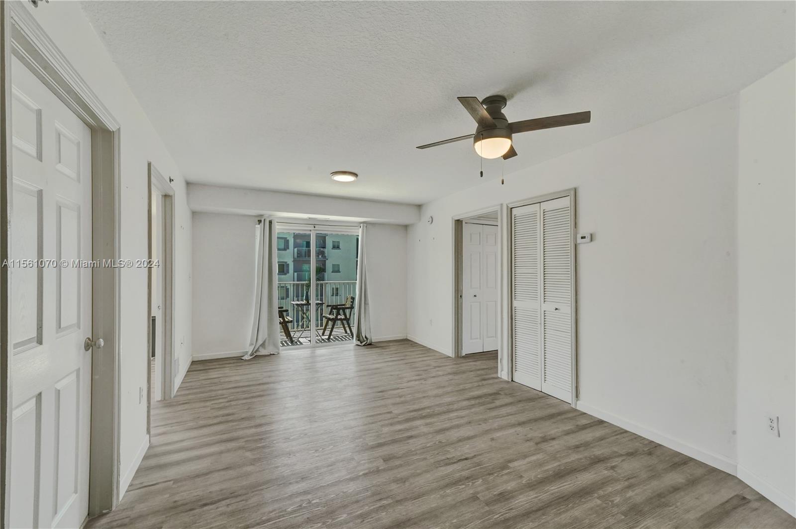 2415 NW 16th St Rd # 516