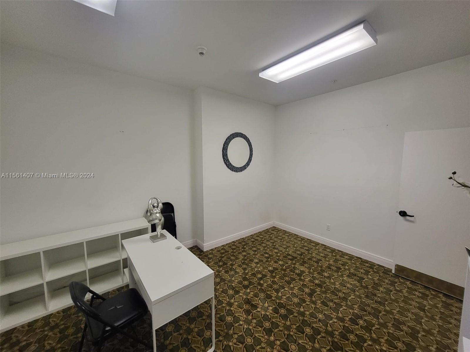17555 Atlantic Blvd Unit: CU