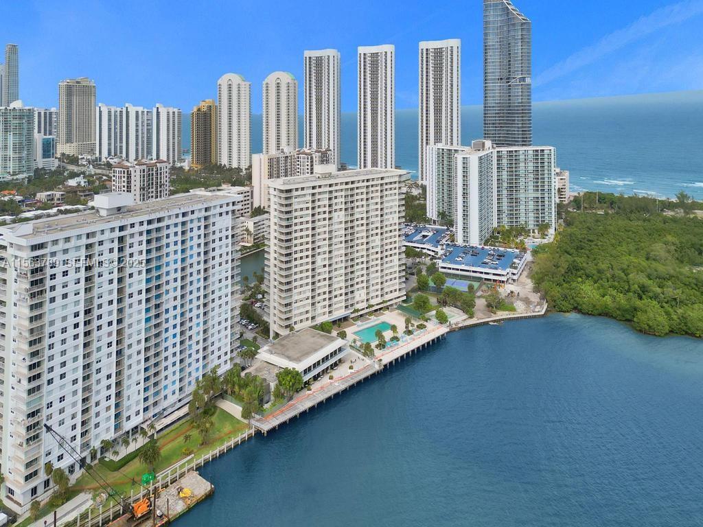 300 Bayview Dr # 906