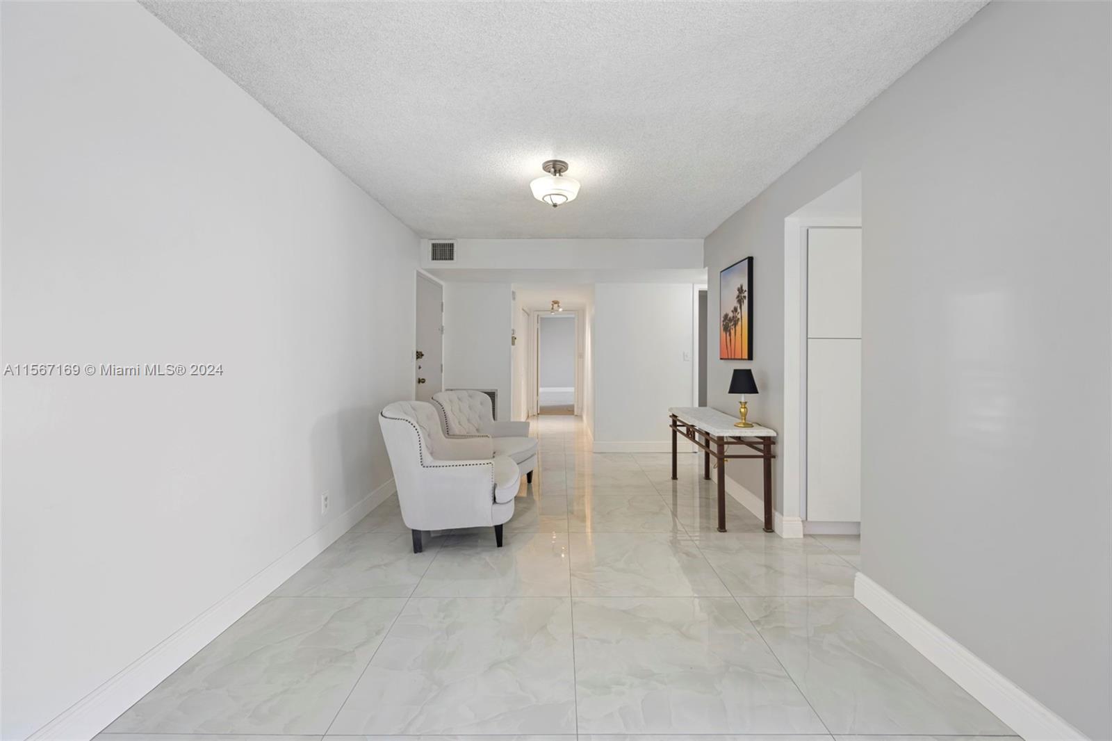 137 Golden Isles Dr # 1009