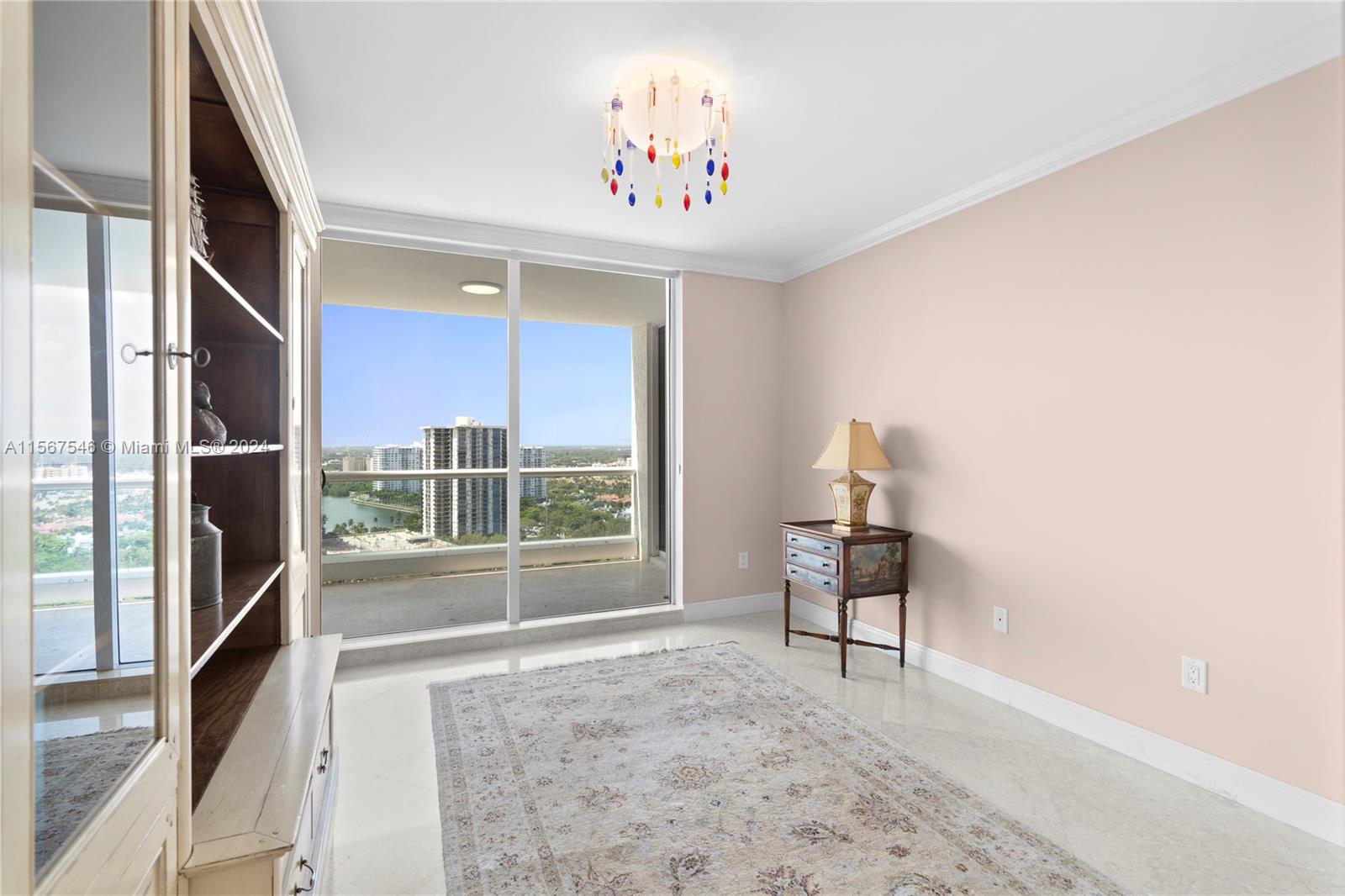 6000 Island Blvd # 2206