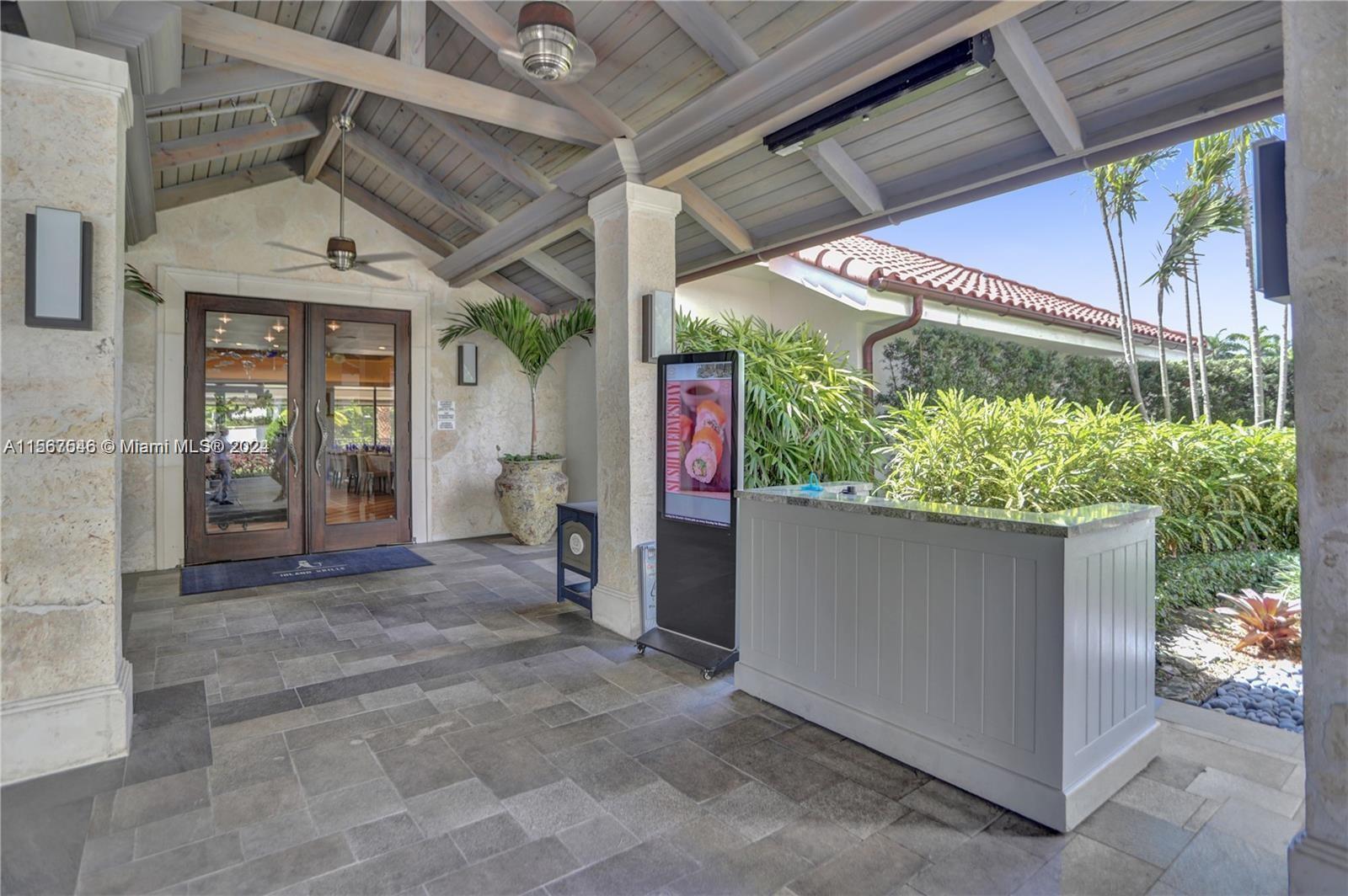 6000 Island Blvd # 2206