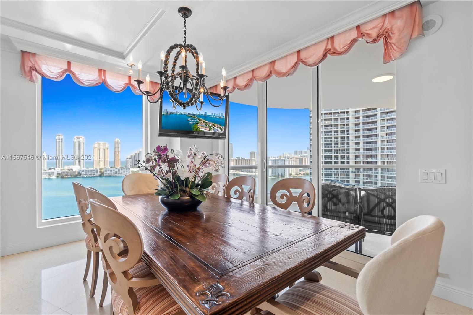 6000 Island Blvd # 2206