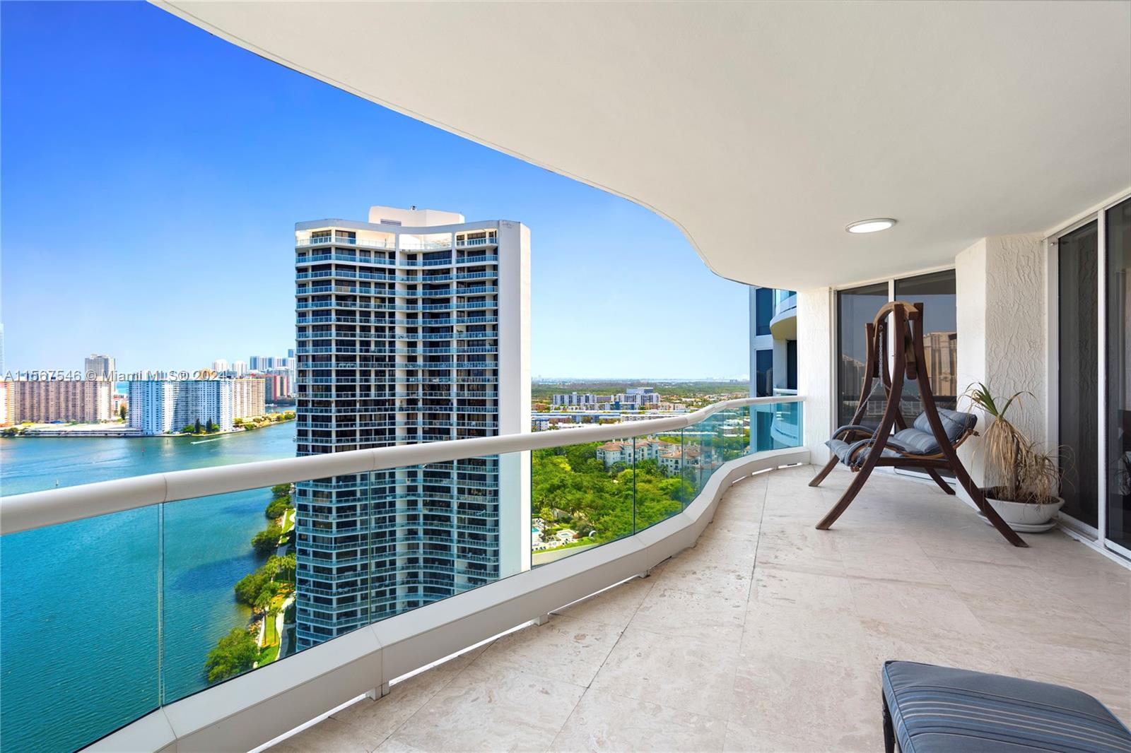 6000 Island Blvd # 2206
