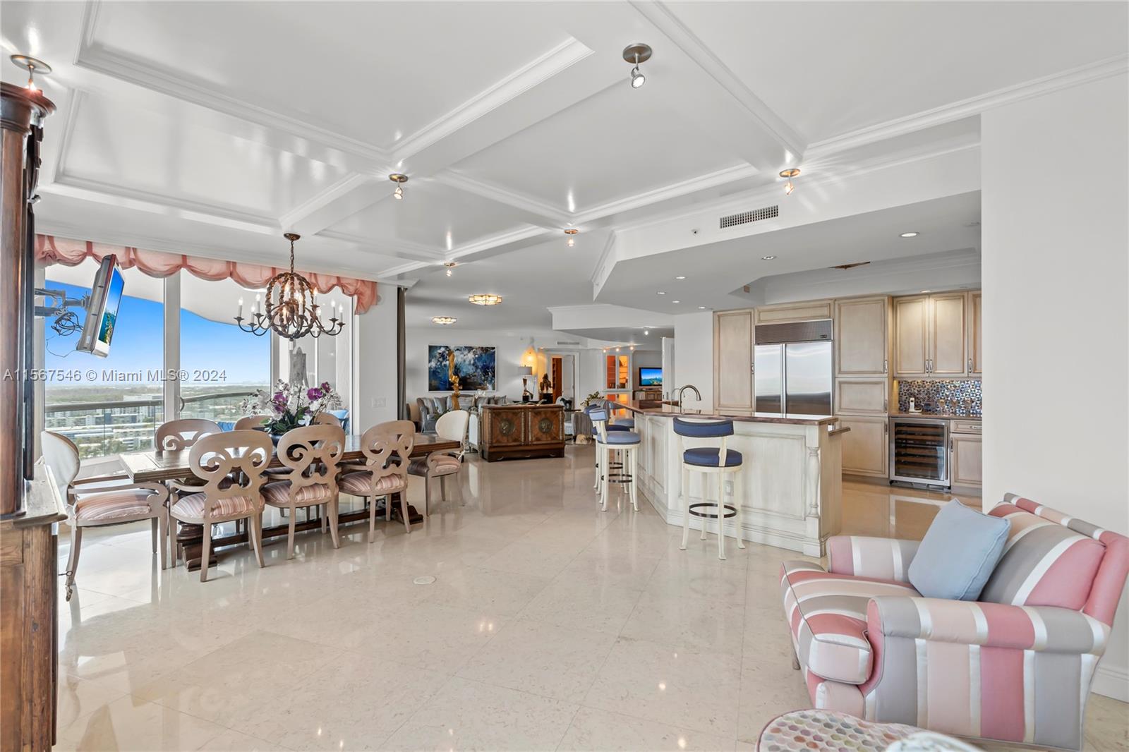 6000 Island Blvd # 2206