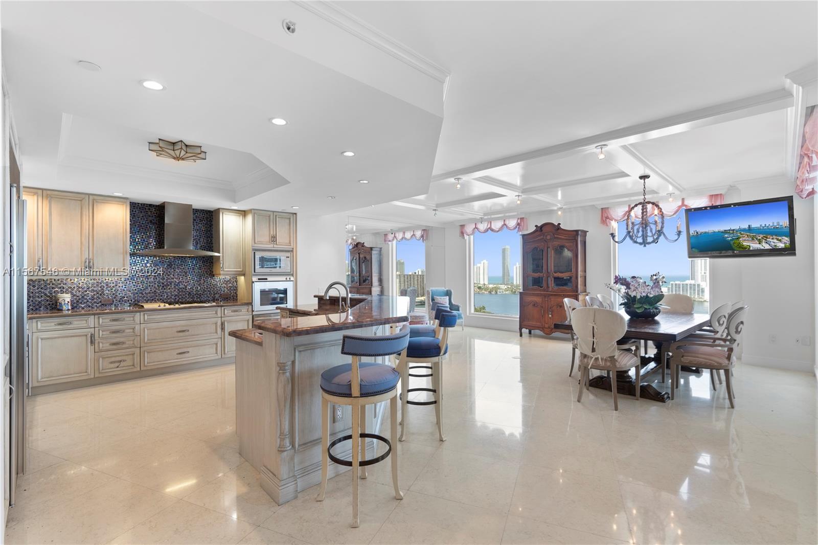 6000 Island Blvd # 2206