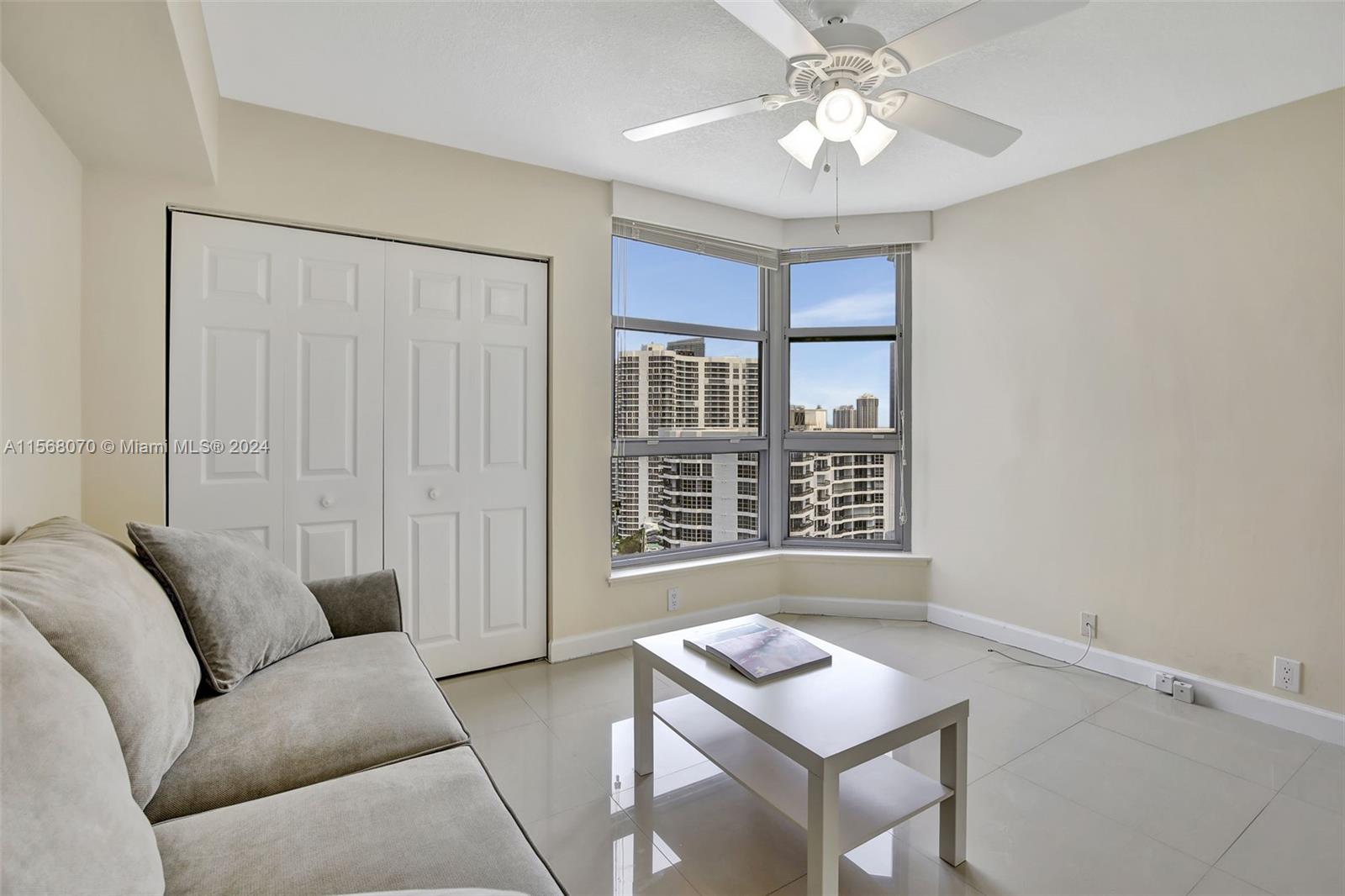 3530 Mystic Pointe Dr # 2110