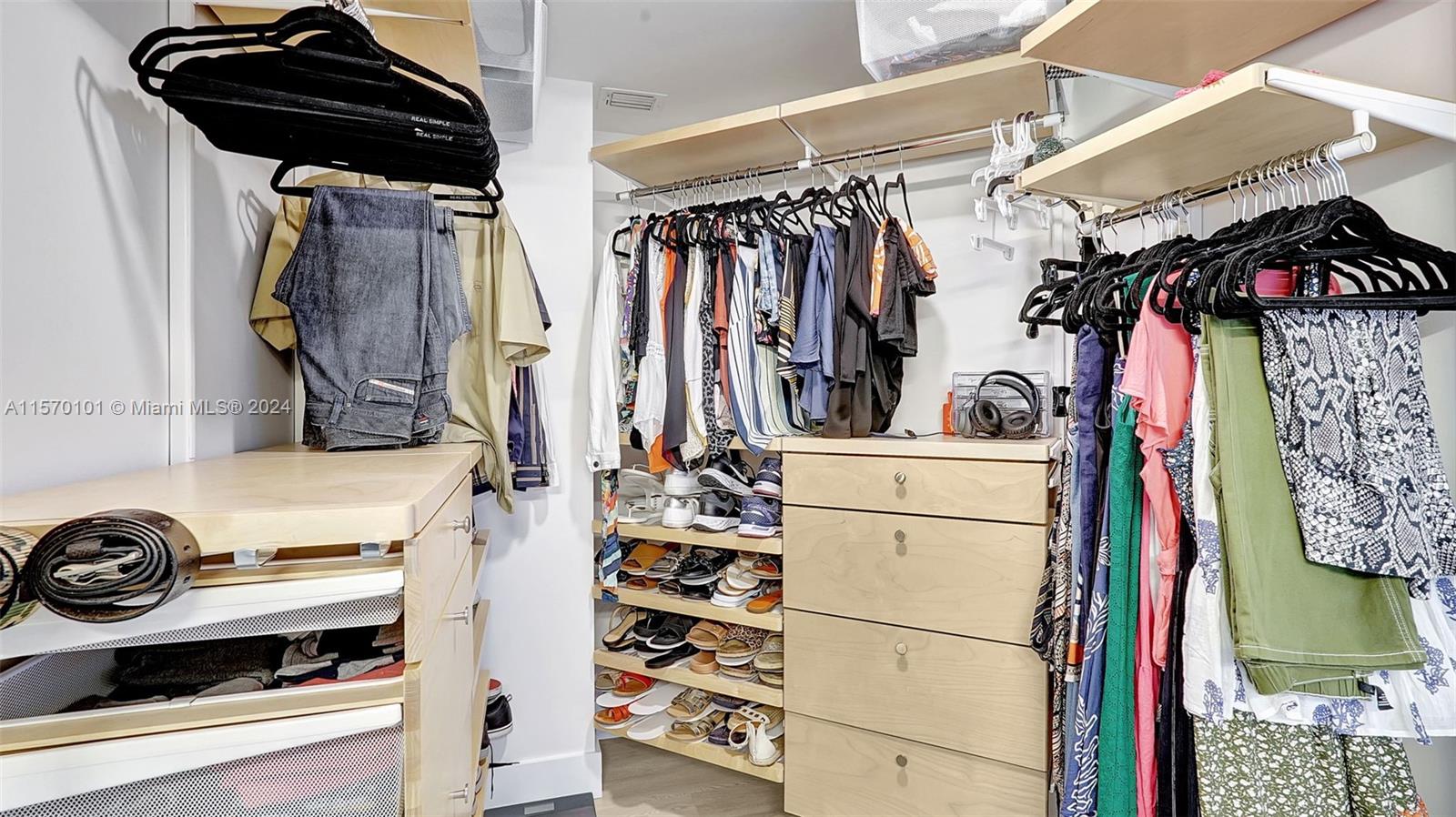 3400 NE 192nd St # 411