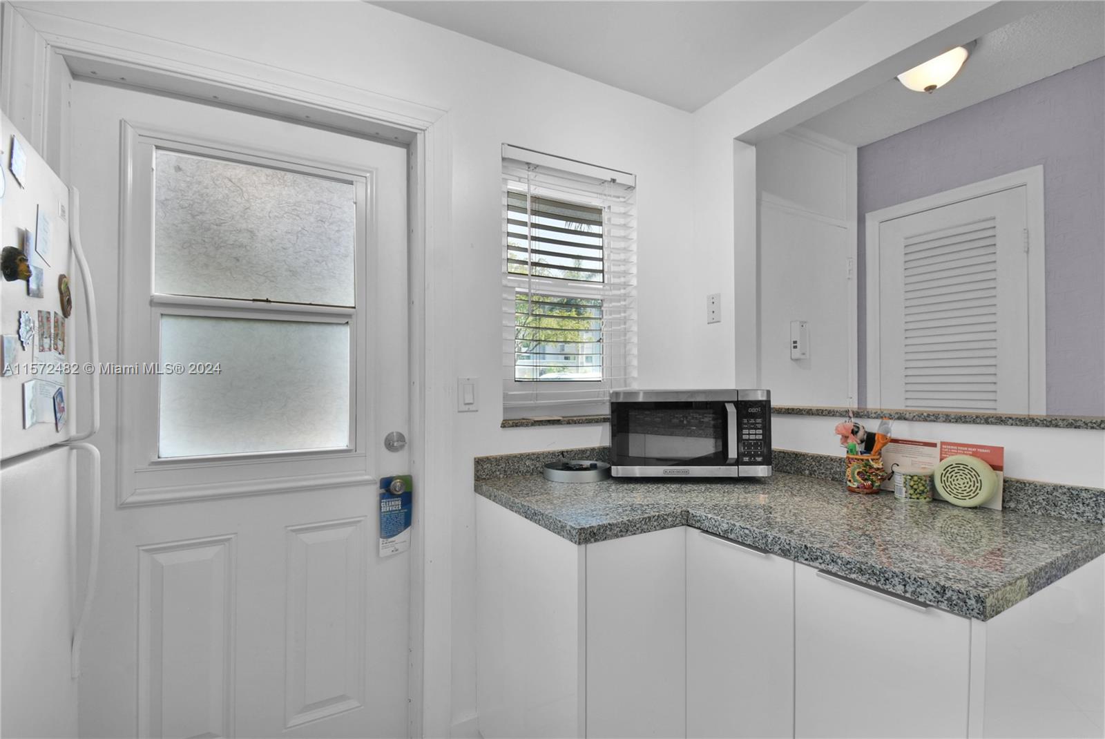 620 NE 12th Ave # 103